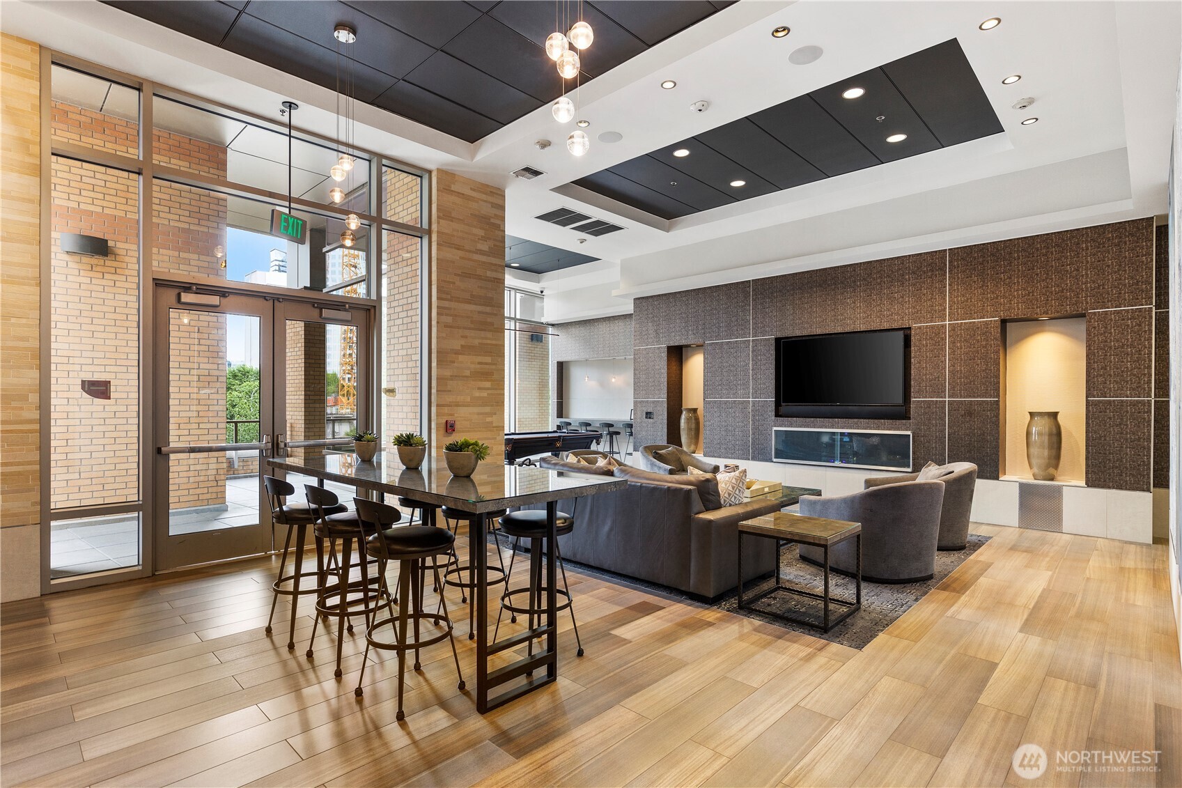 10650 NE 9th Place Unit: 2427