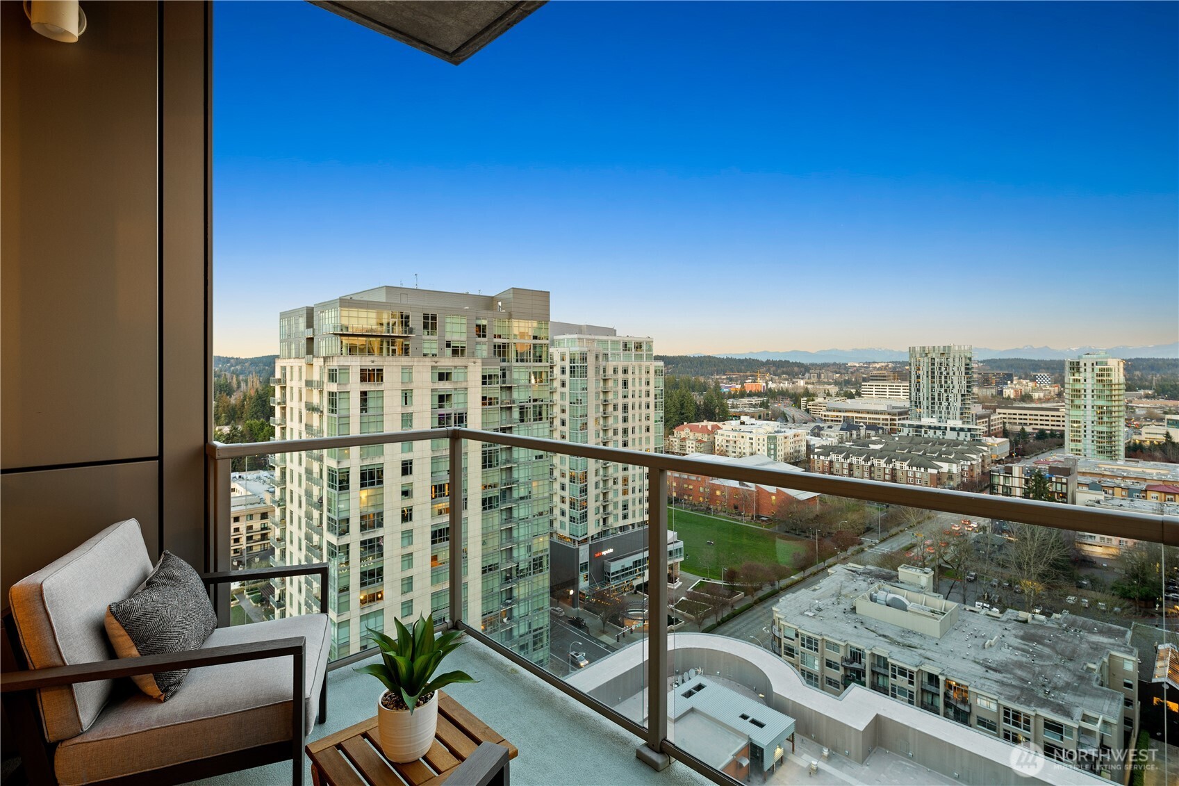 10650 NE 9th Place Unit: 2427