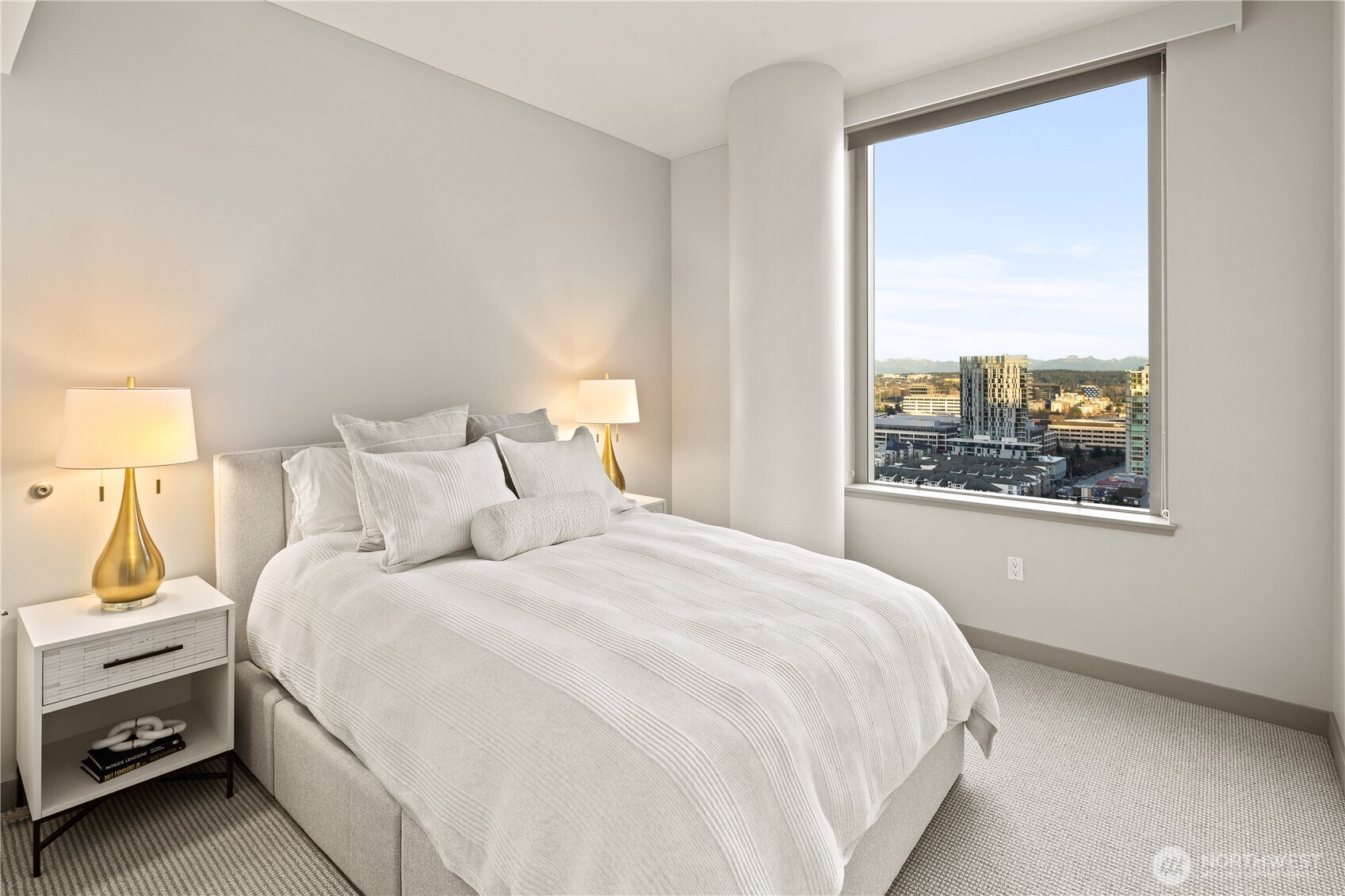 10650 NE 9th Place Unit: 2427