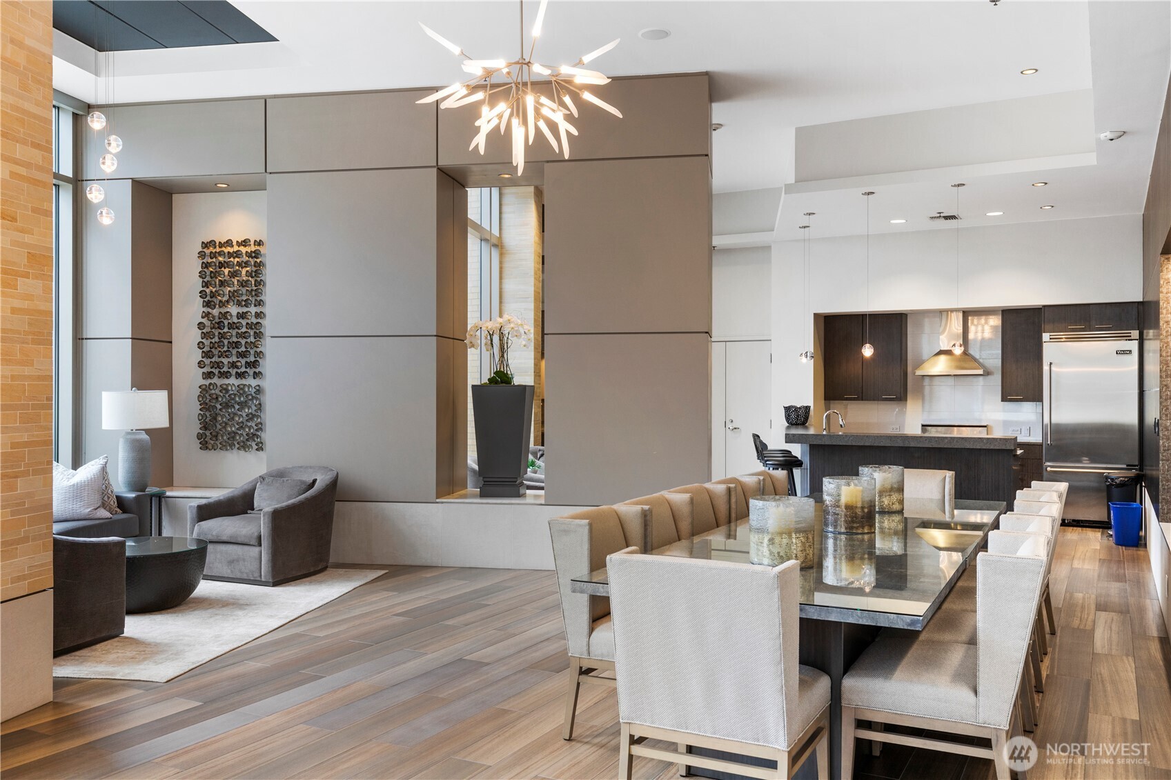 10650 NE 9th Place Unit: 2427