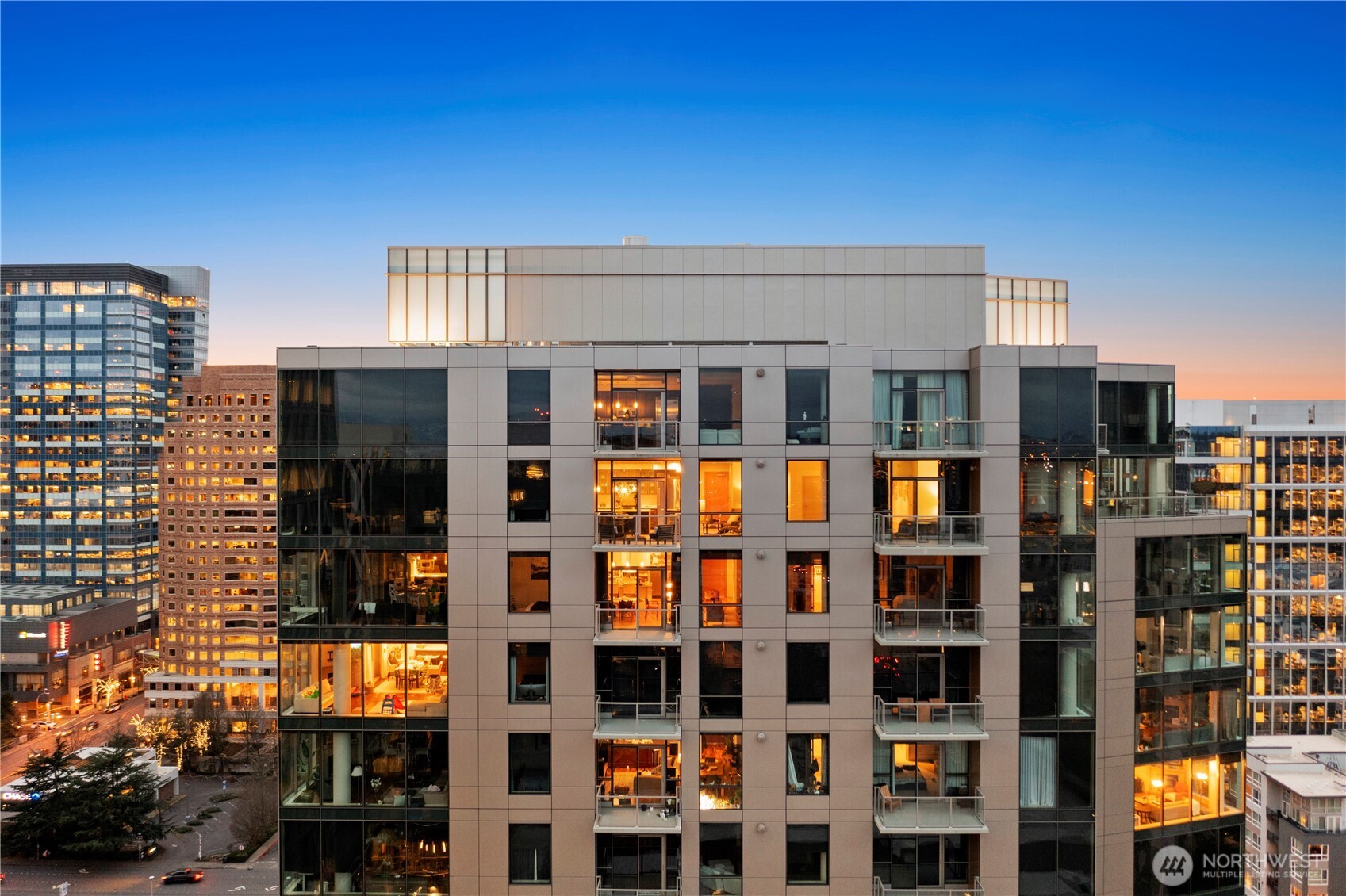 10650 NE 9th Place Unit: 2427