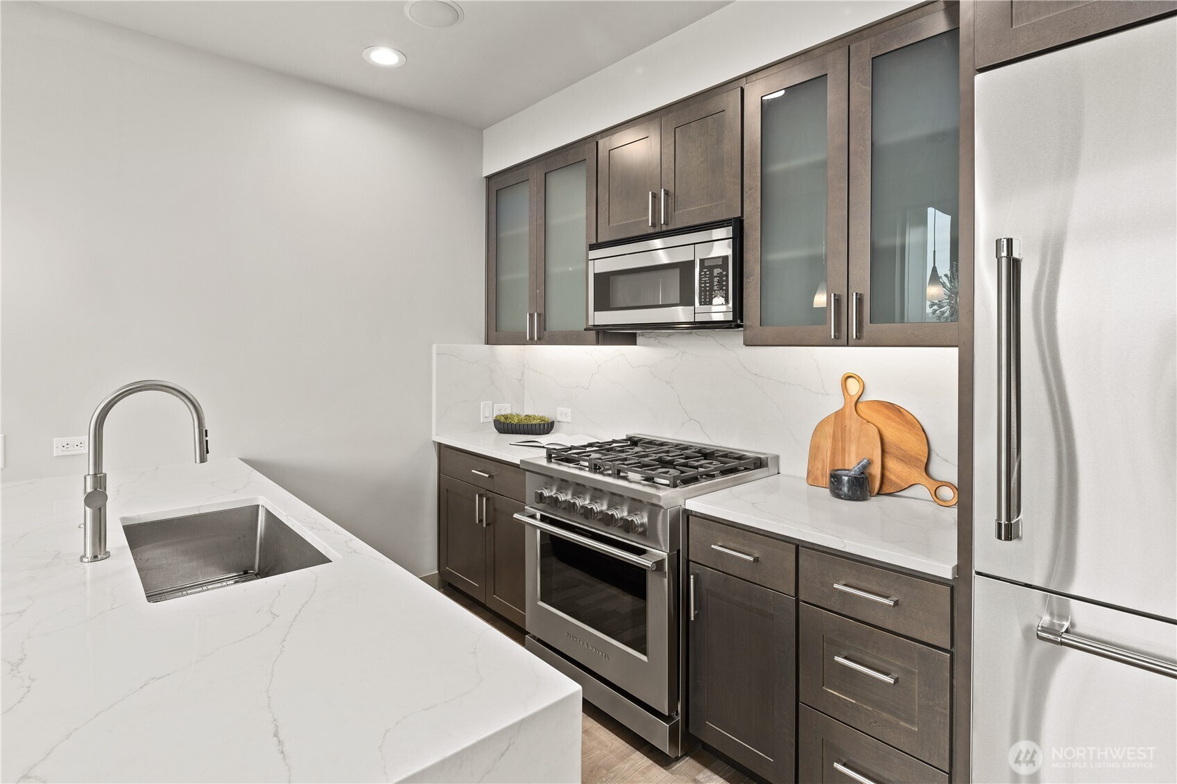 10650 NE 9th Place Unit: 2427