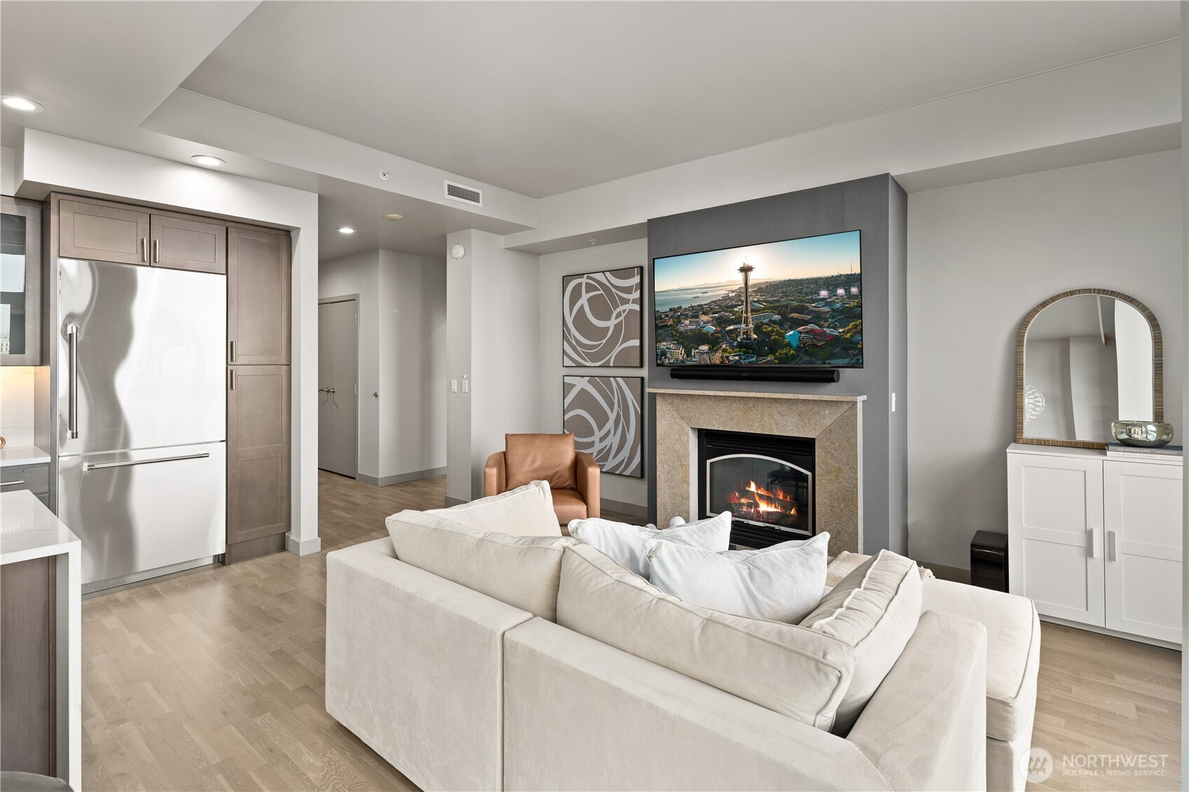 10650 NE 9th Place Unit: 2427