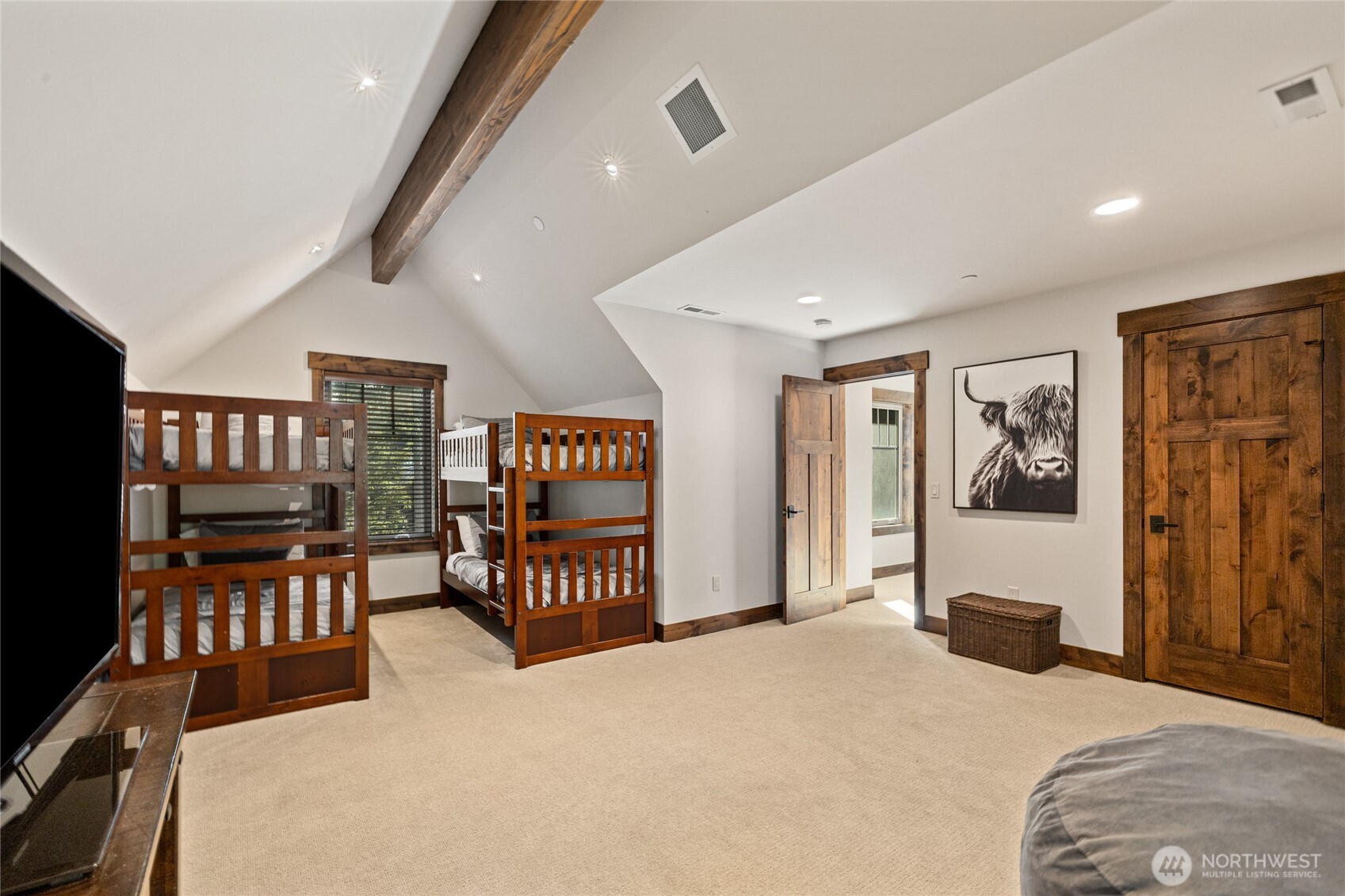 70 Bull Wheel Ln