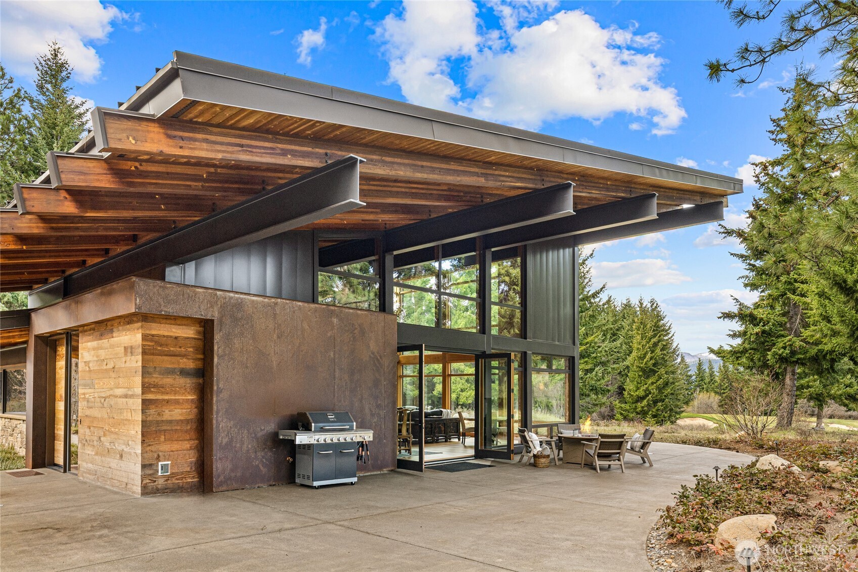 250 Leaden Queen Lane