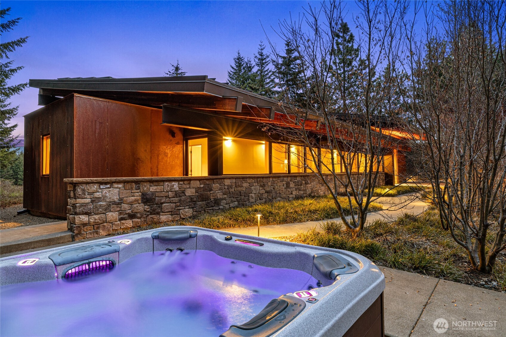 250 Leaden Queen Lane