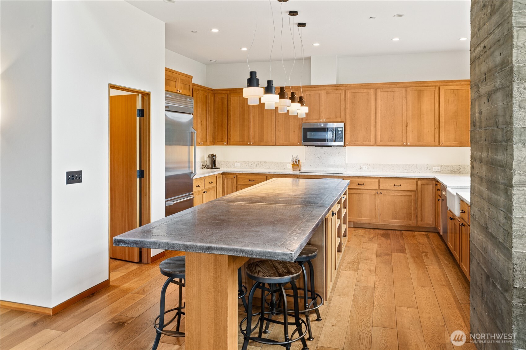 250 Leaden Queen Lane