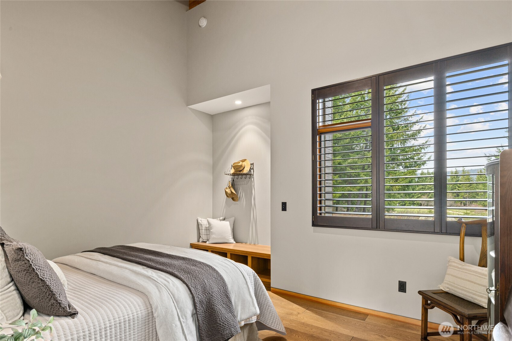 250 Leaden Queen Lane