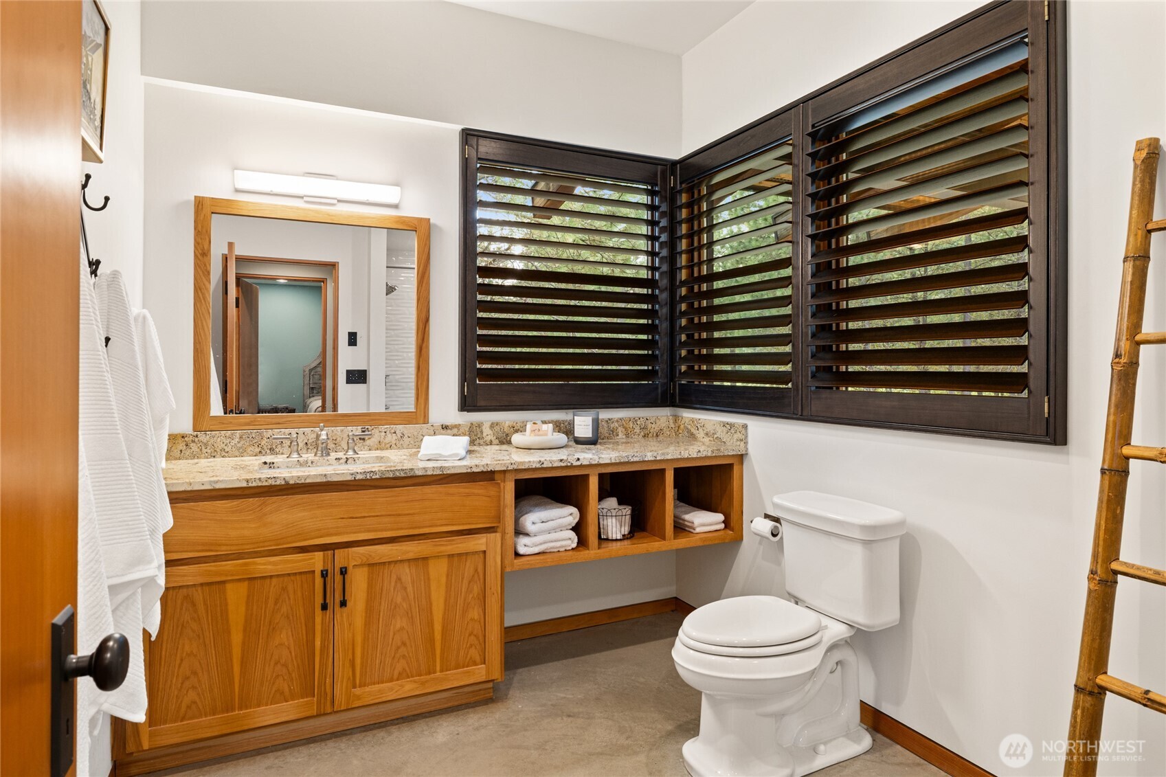 250 Leaden Queen Lane