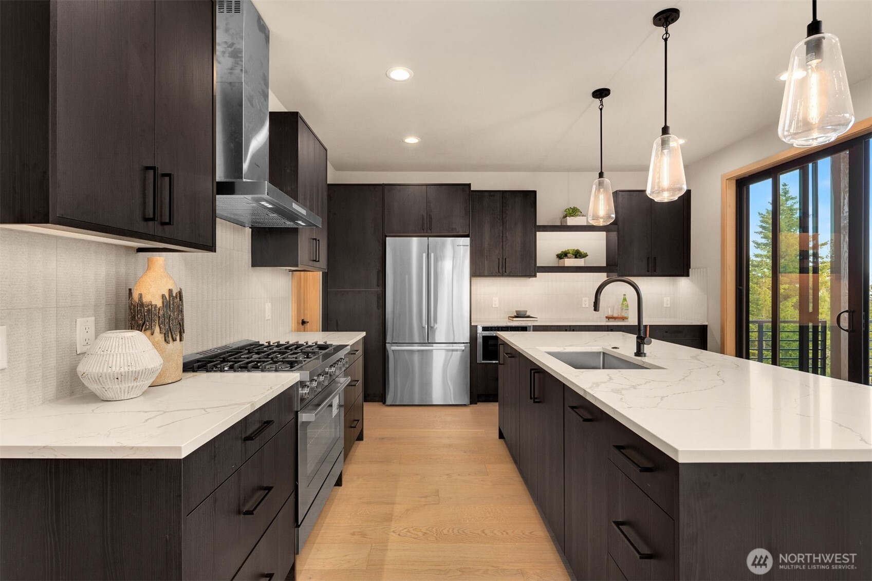 1721 Forest Ridge Drive