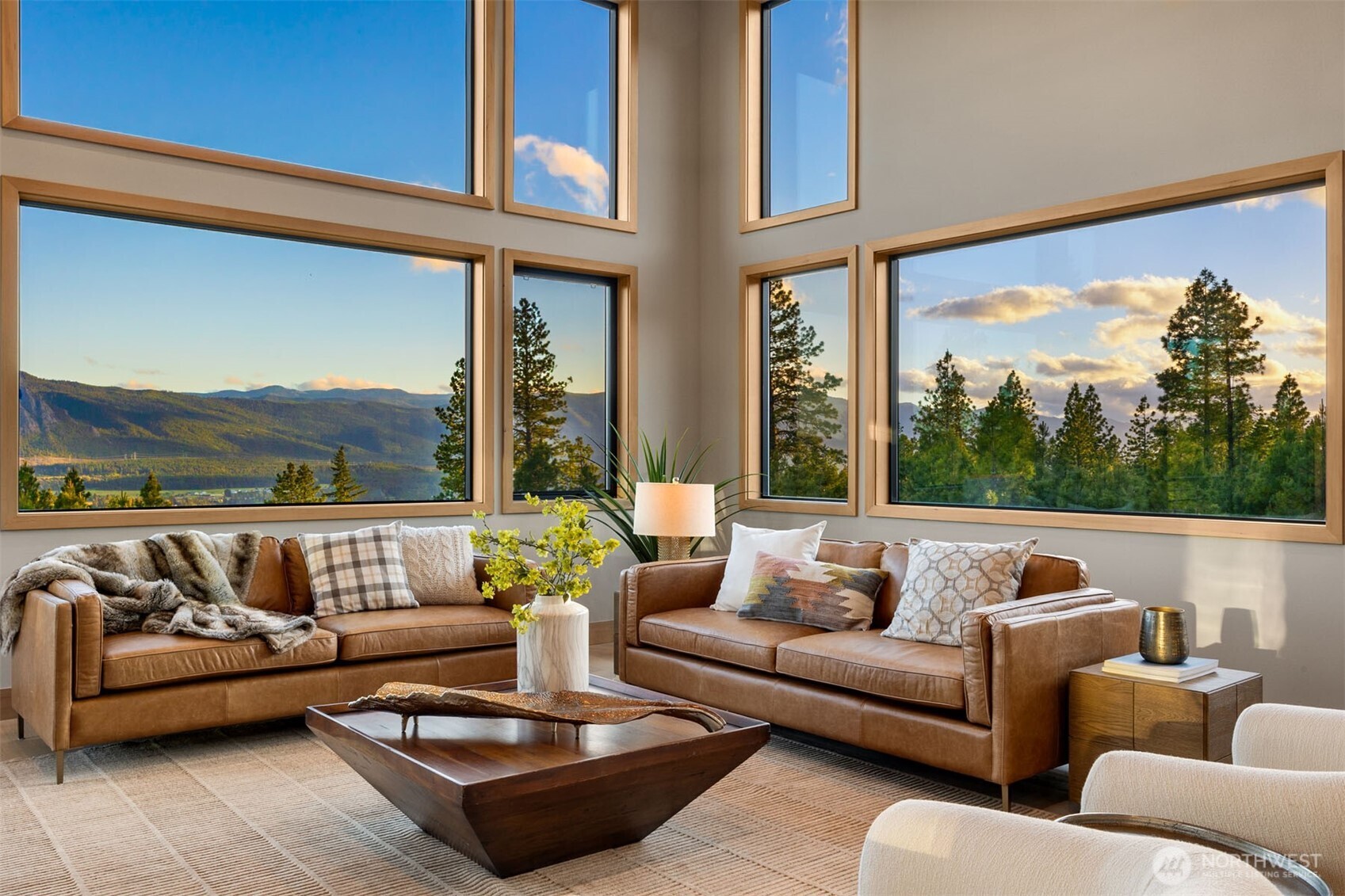 1721 Forest Ridge Drive