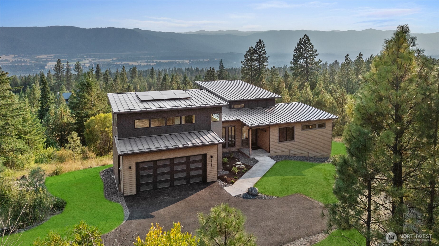 1721 Forest Ridge Drive