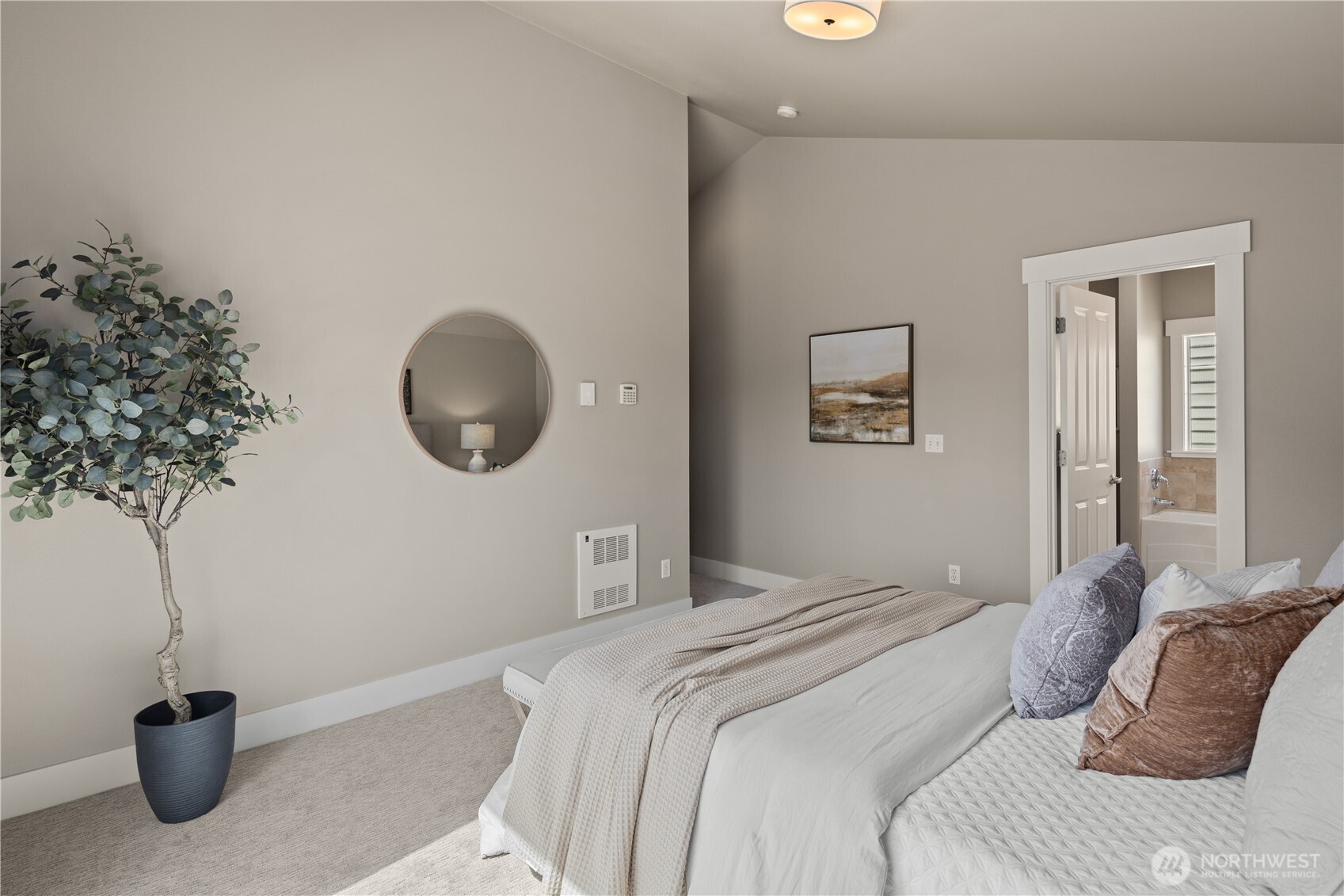 5015 A 8th Avenue NW