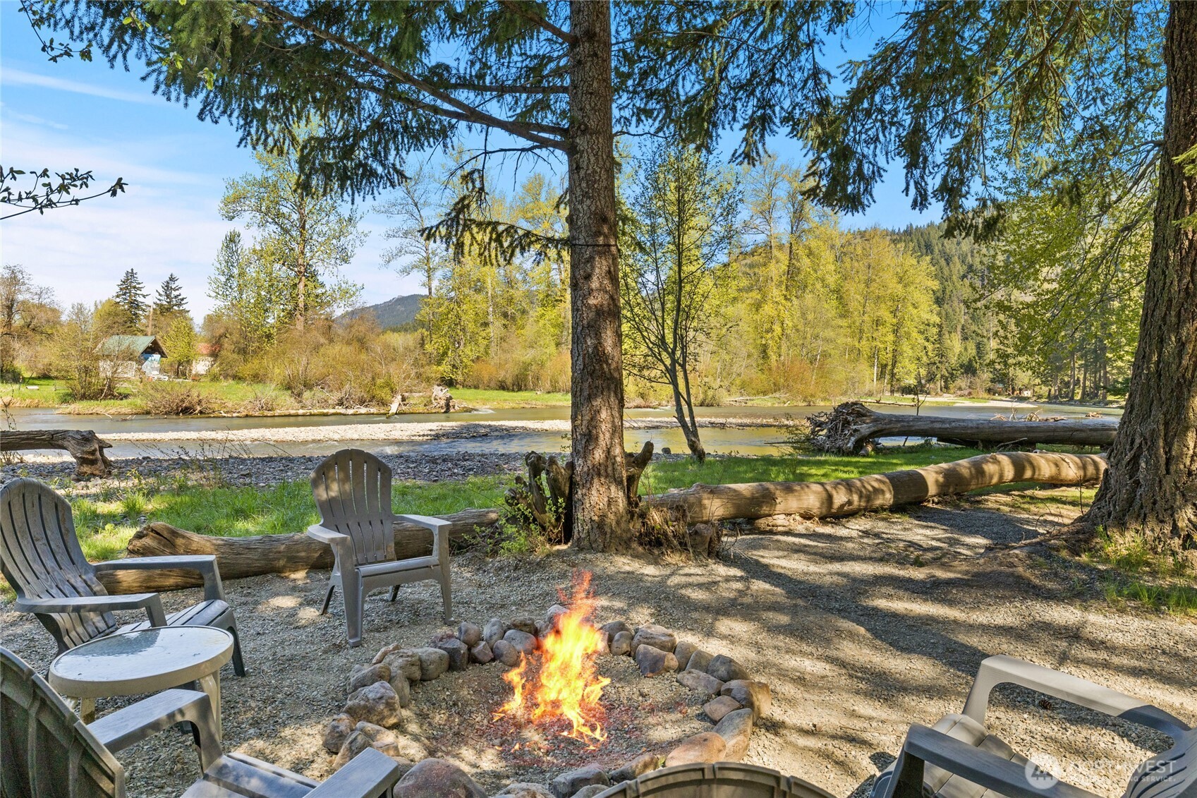 61 Heron Dr