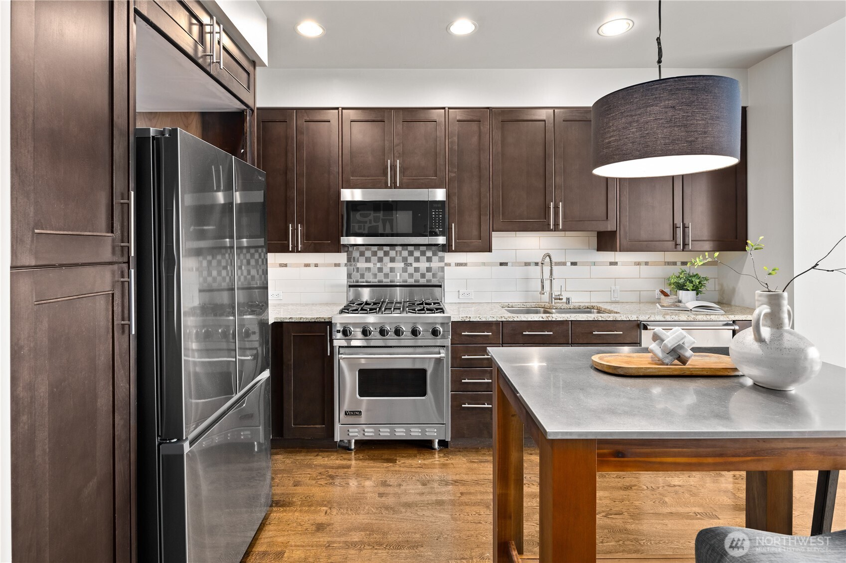 10650 NE 9th Place Unit: 1925