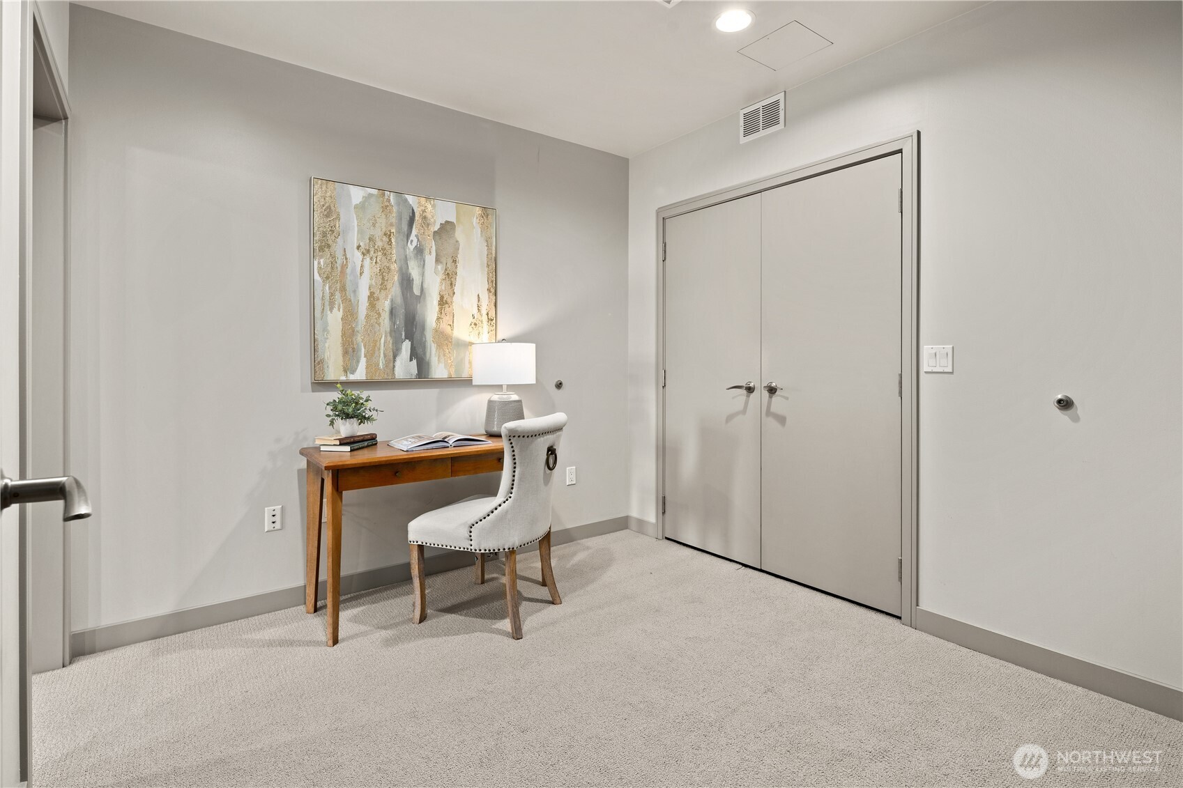 10650 NE 9th Place Unit: 1925