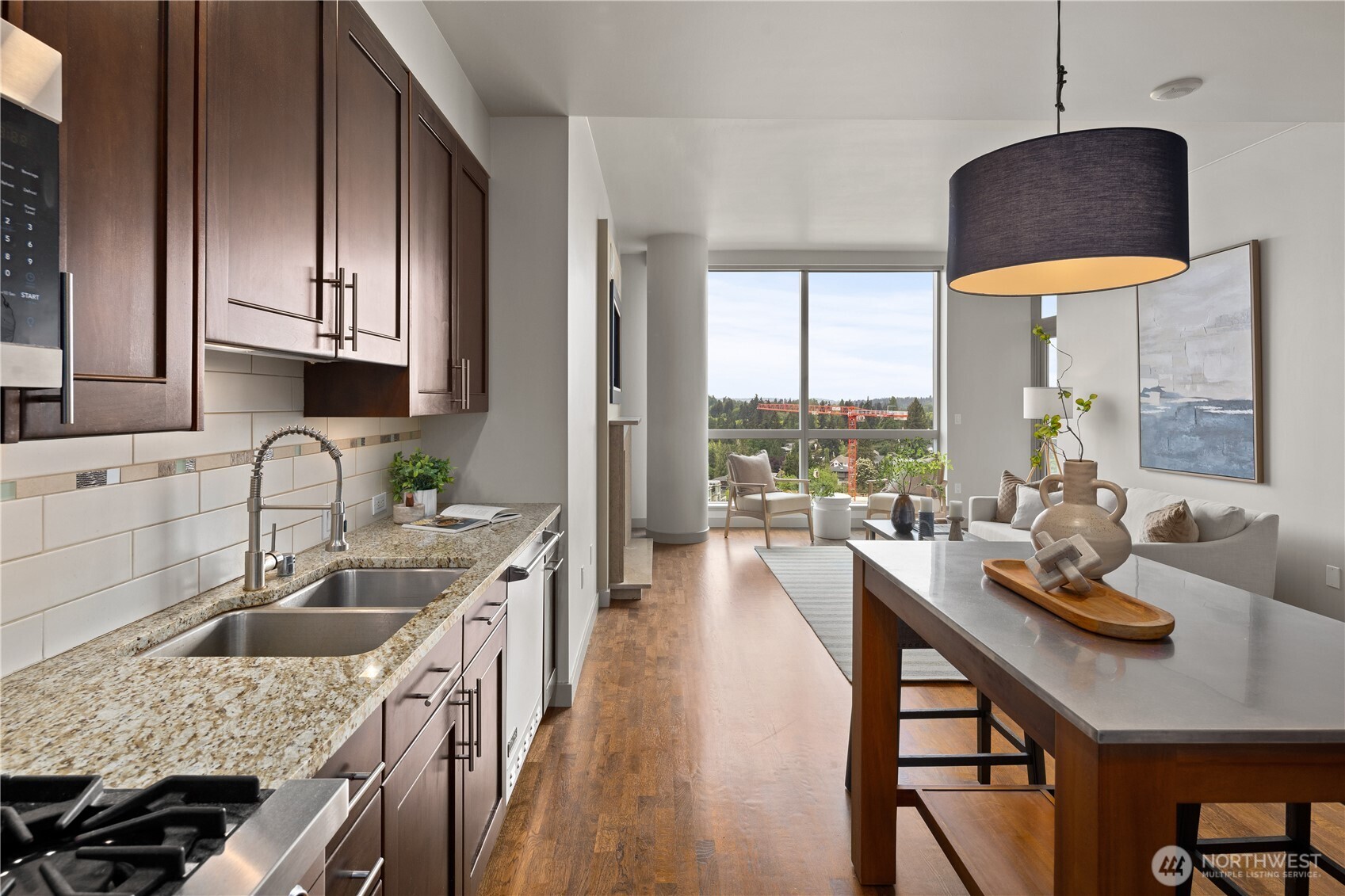 10650 NE 9th Place Unit: 1925