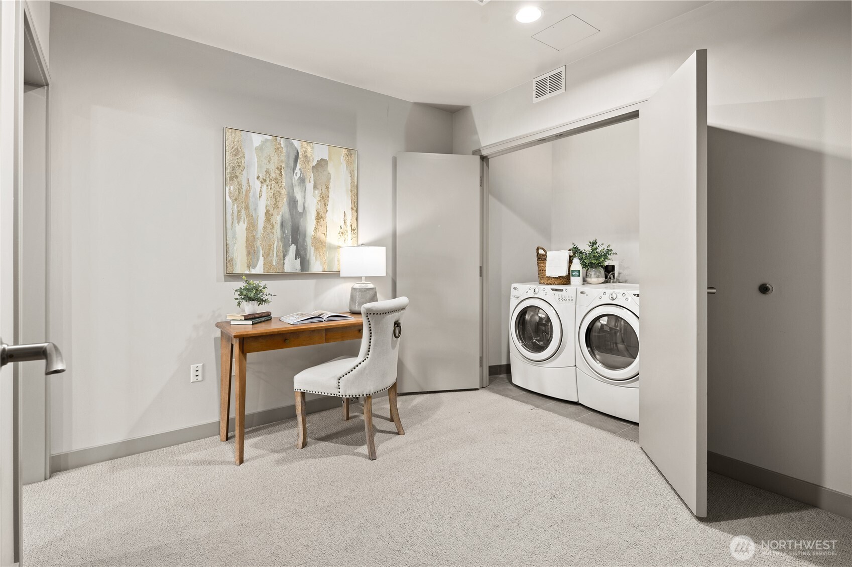 10650 NE 9th Place Unit: 1925