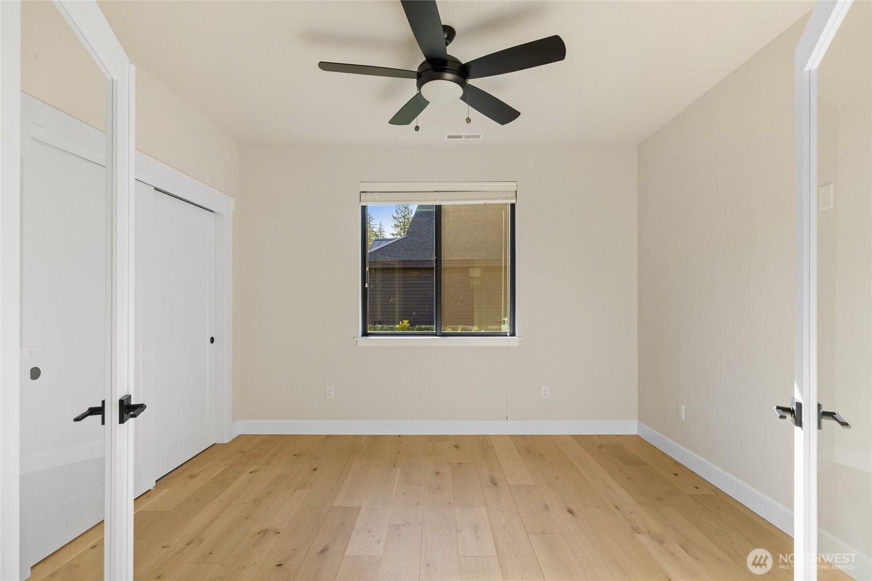 1050 Domerie Park Loop