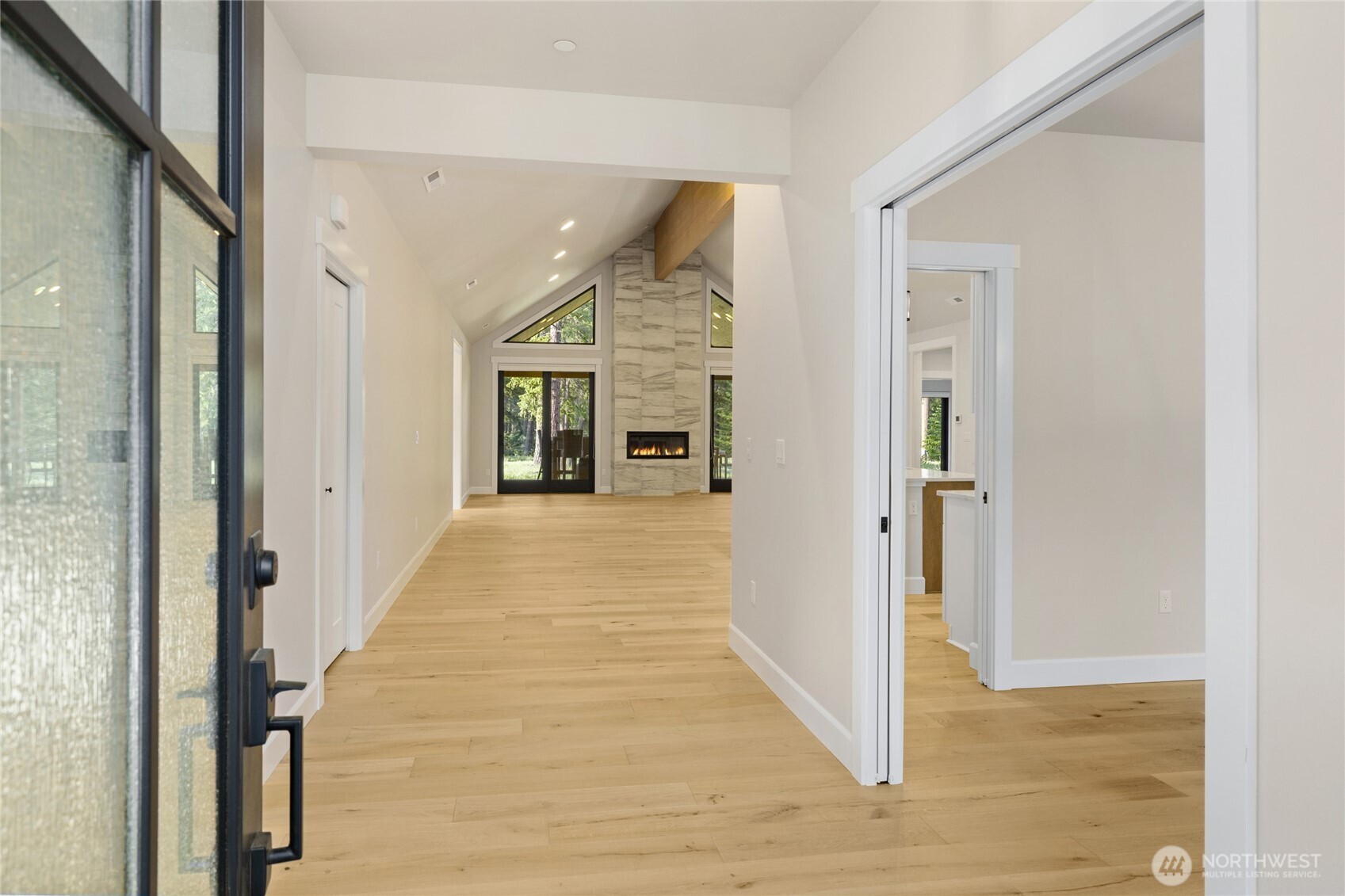 1050 Domerie Park Loop