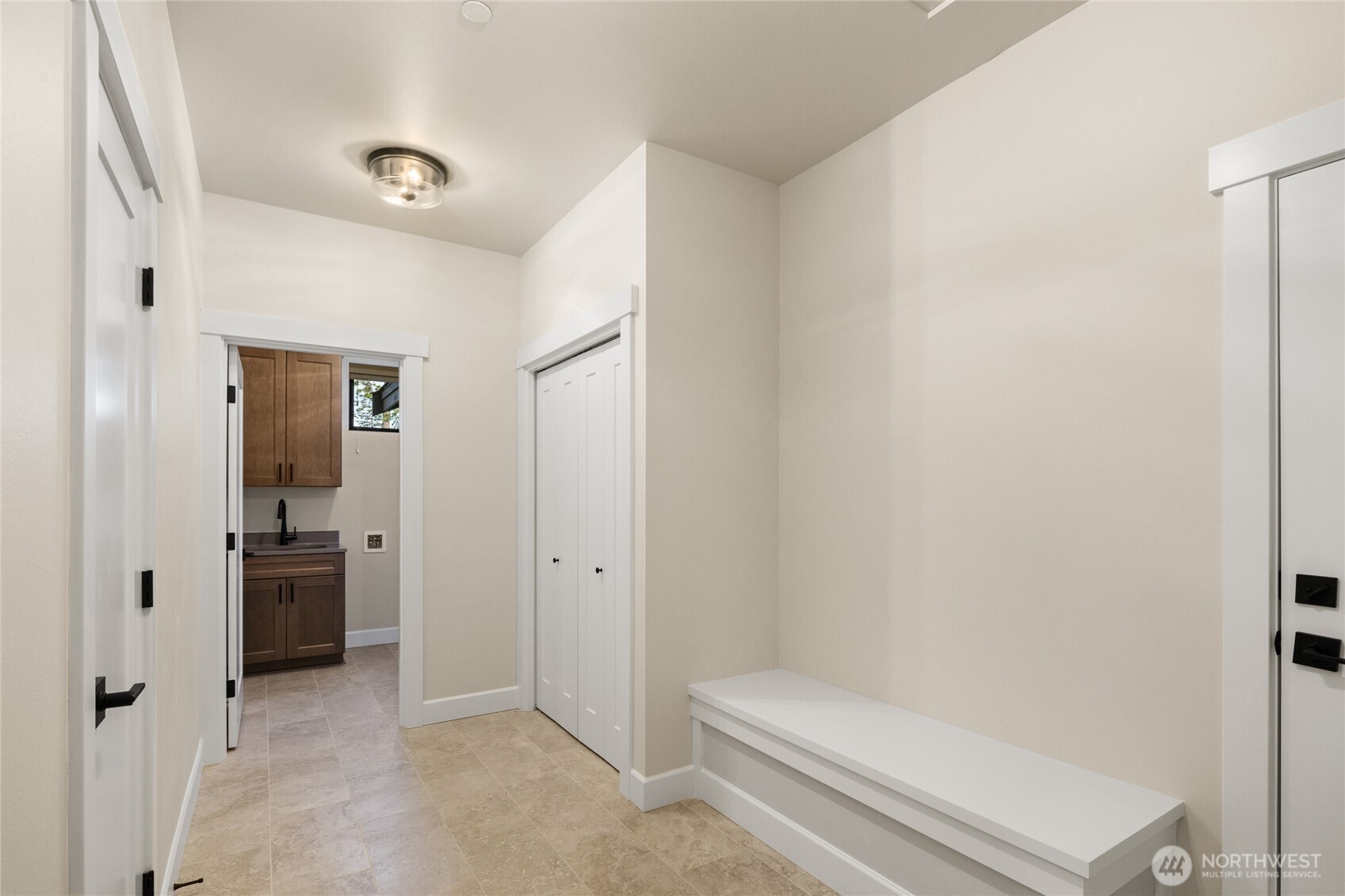1050 Domerie Park Loop
