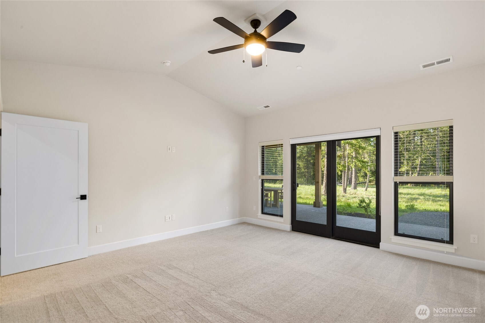 1050 Domerie Park Loop