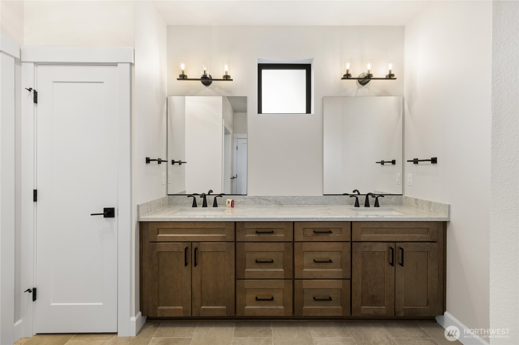 1050 Domerie Park Loop