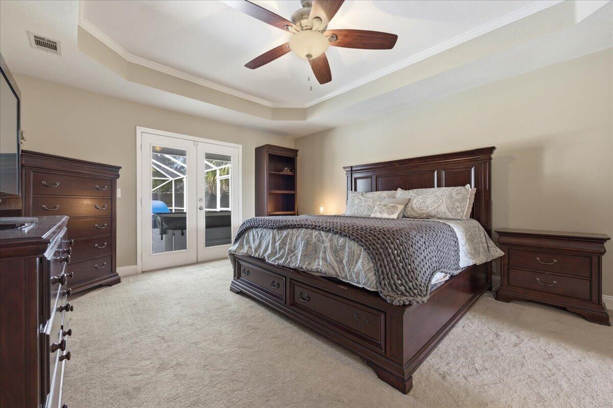 4034 Bond Circle
