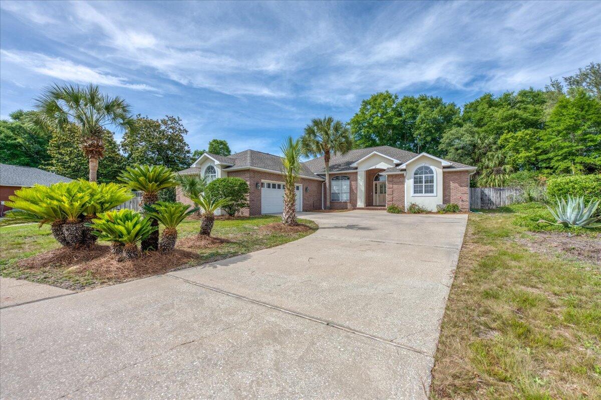 4034 Bond Circle