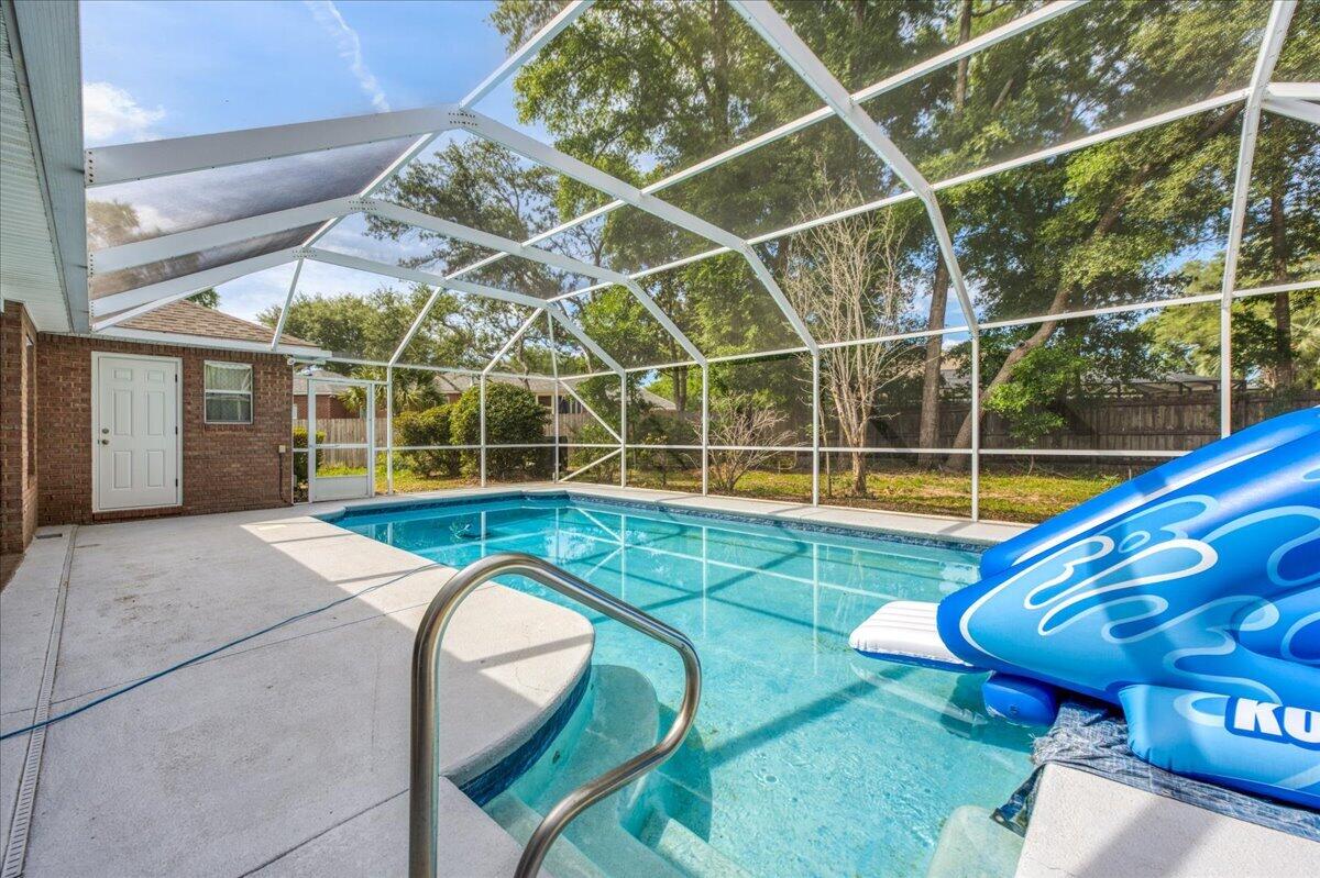 4034 Bond Circle