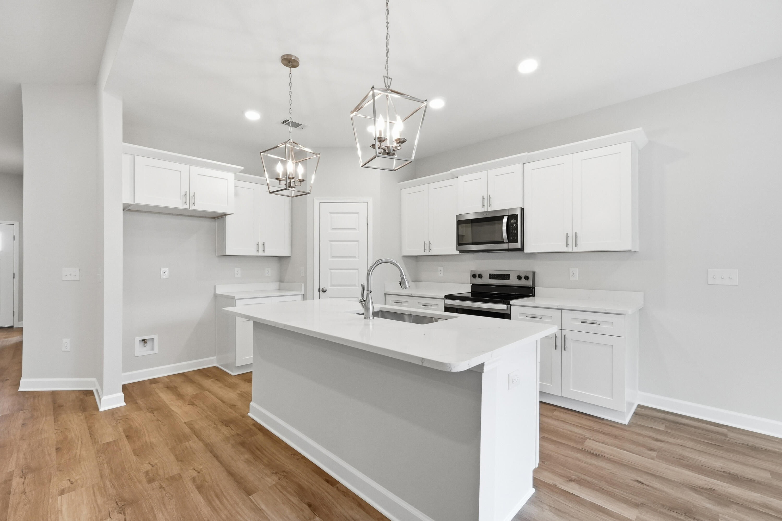 98 Spooner Street, DeFuniak Springs