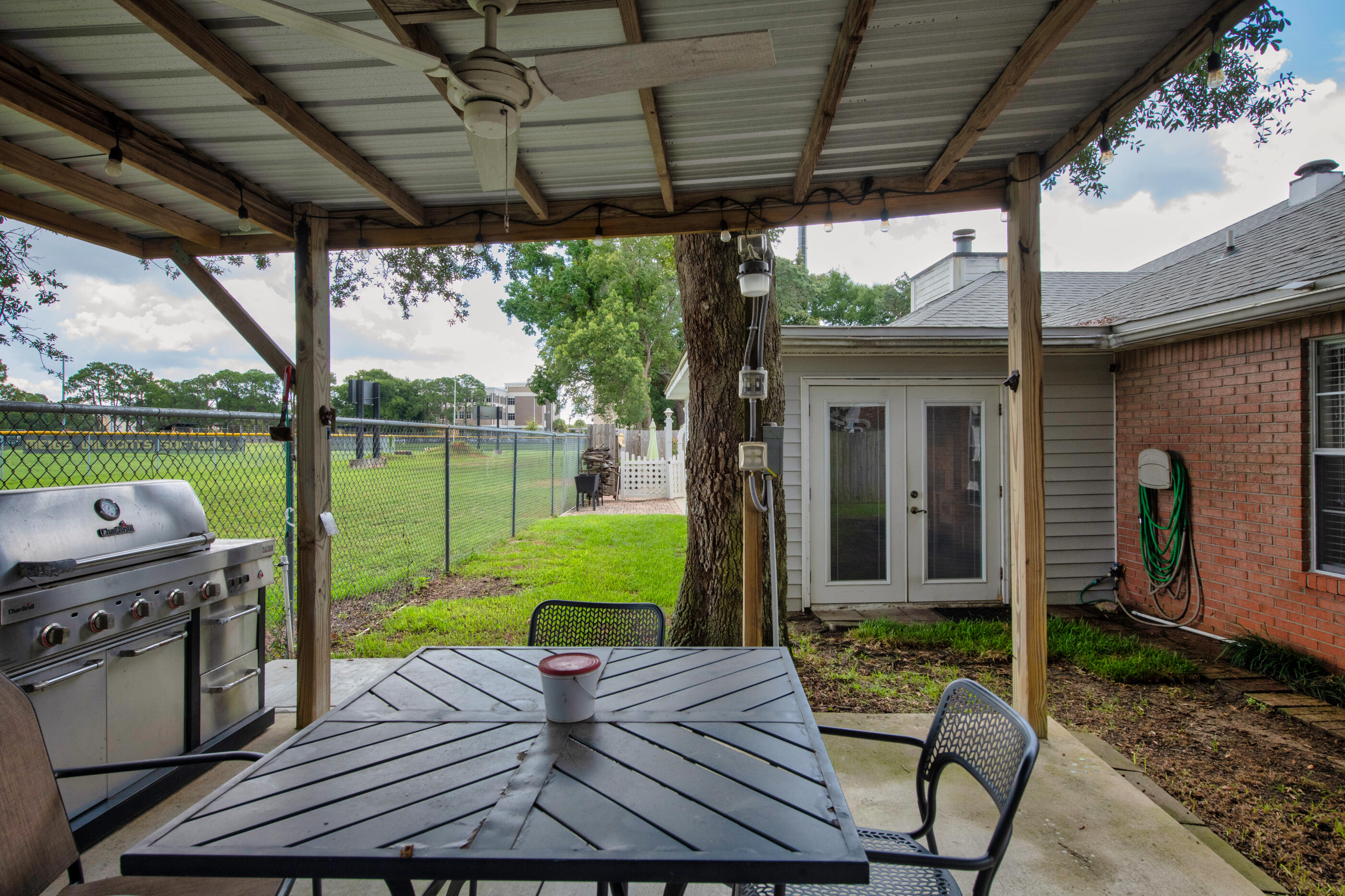 2587 Dana Court