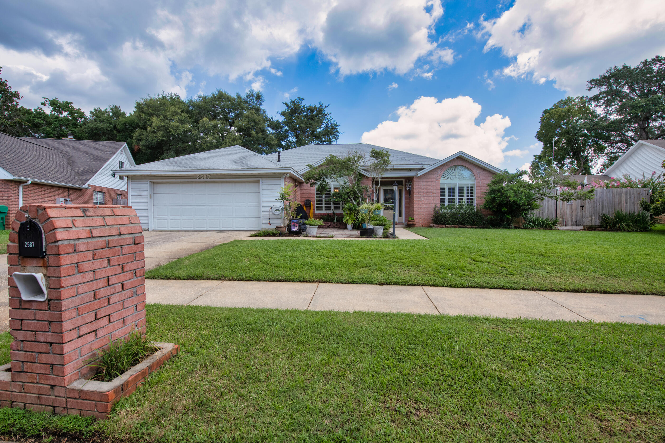 2587 Dana Court