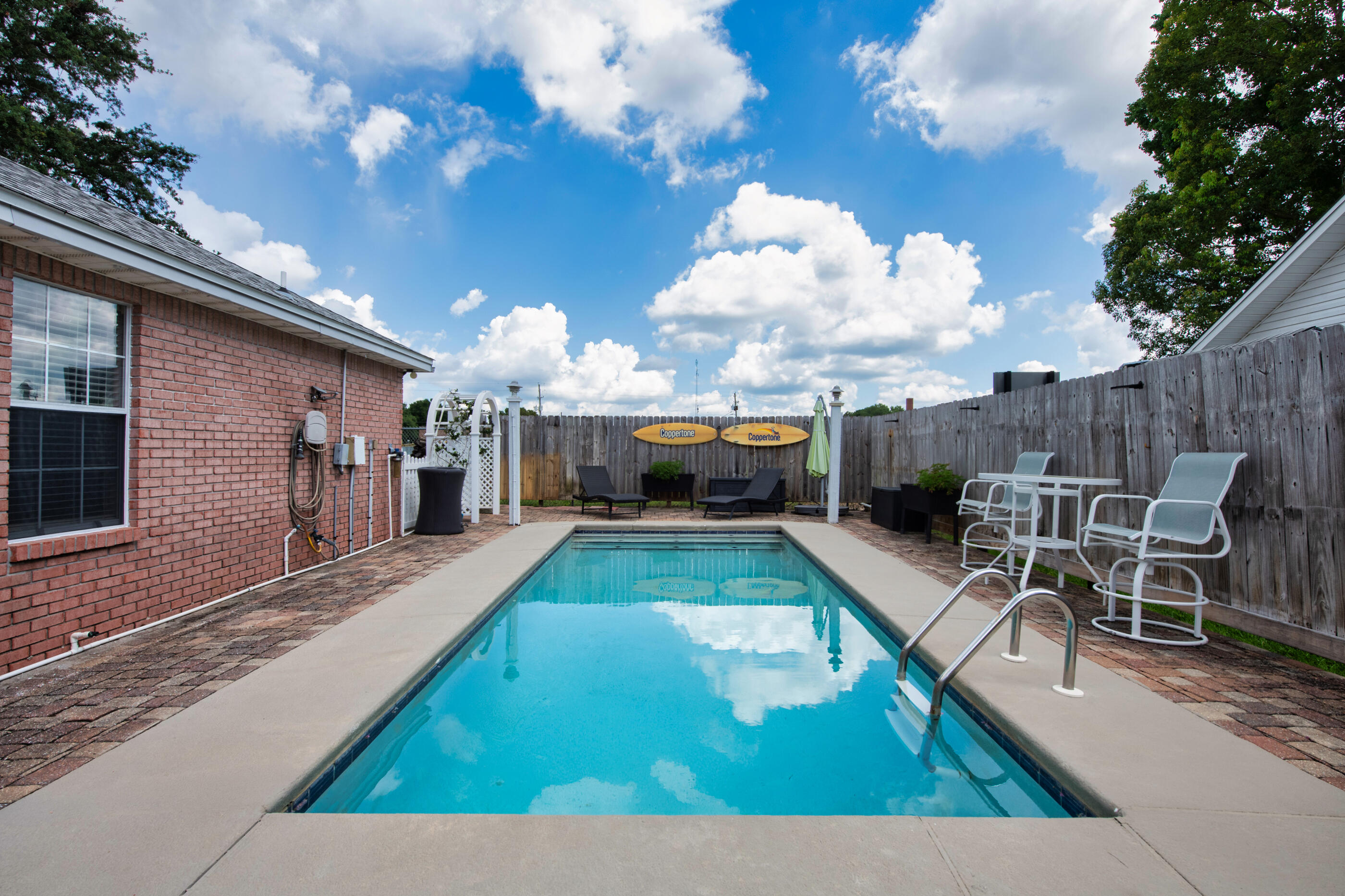 2587 Dana Court