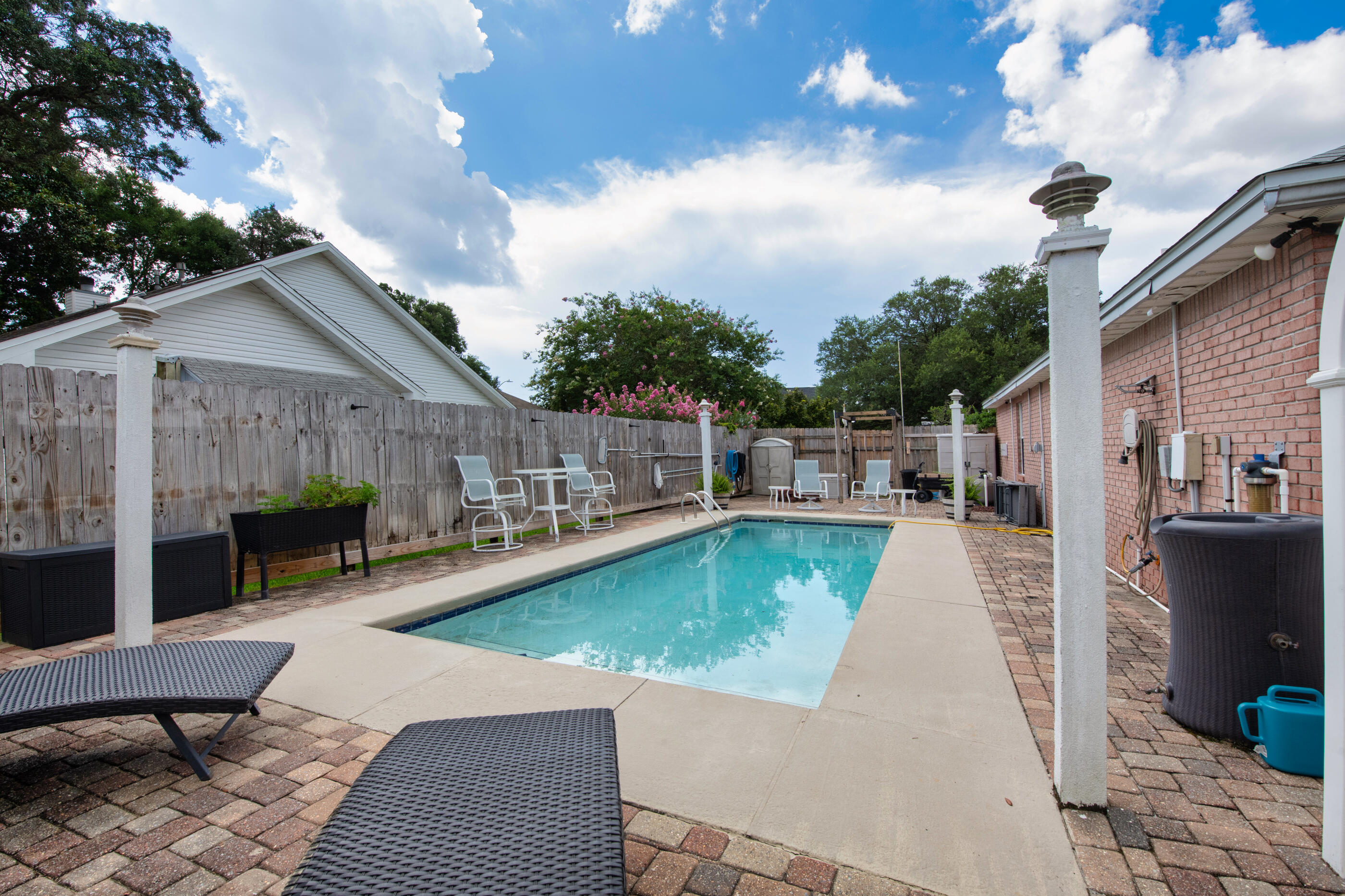 2587 Dana Court