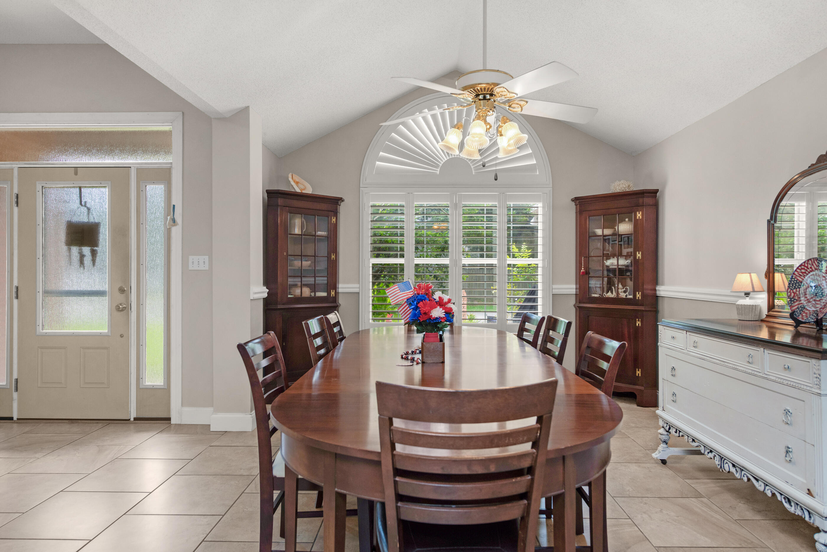 2587 Dana Court