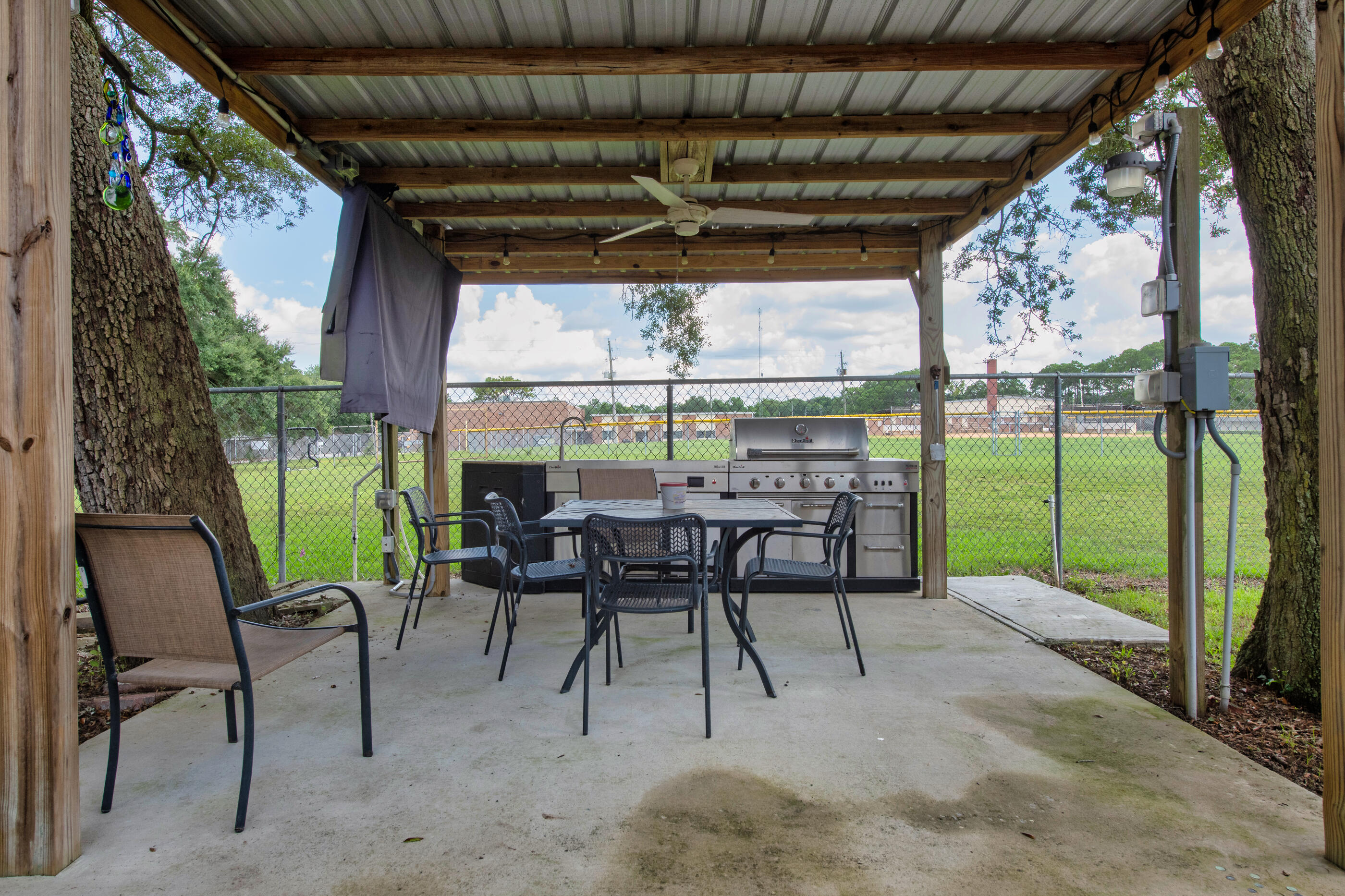 2587 Dana Court