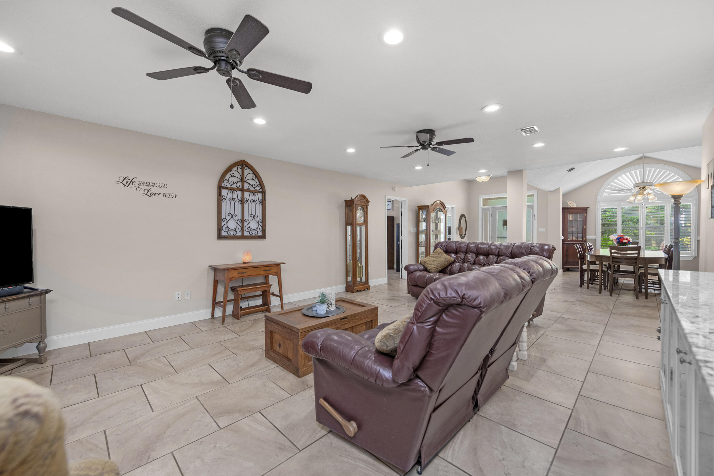 2587 Dana Court