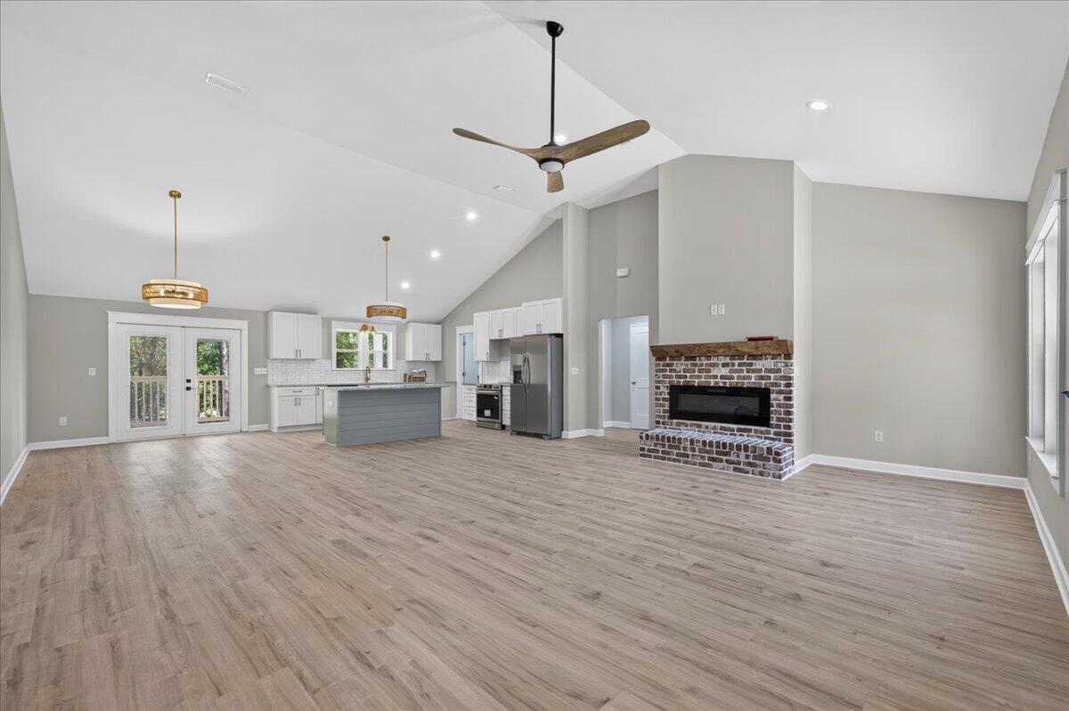 109 Spring Hill Road, DeFuniak Springs