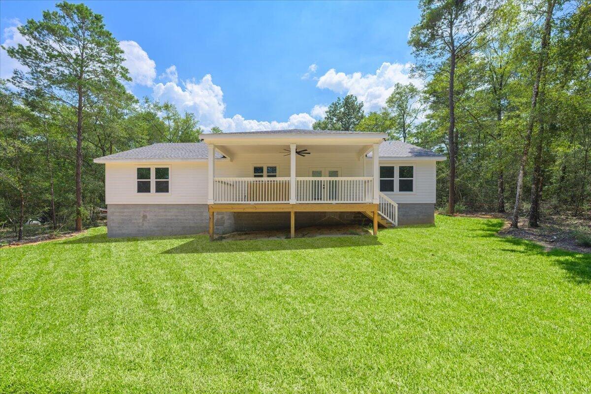 109 Spring Hill Road, DeFuniak Springs