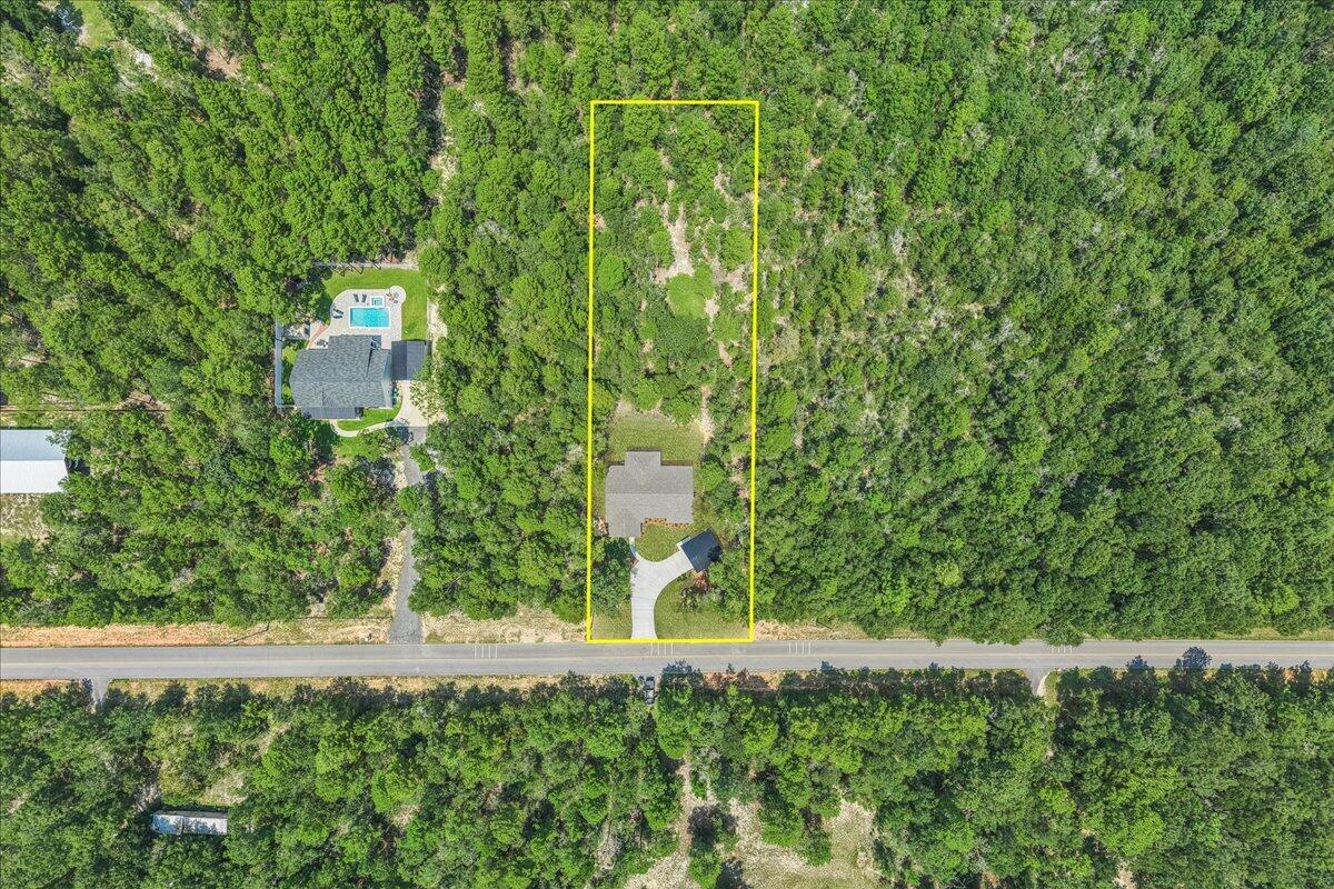 109 Spring Hill Road, DeFuniak Springs