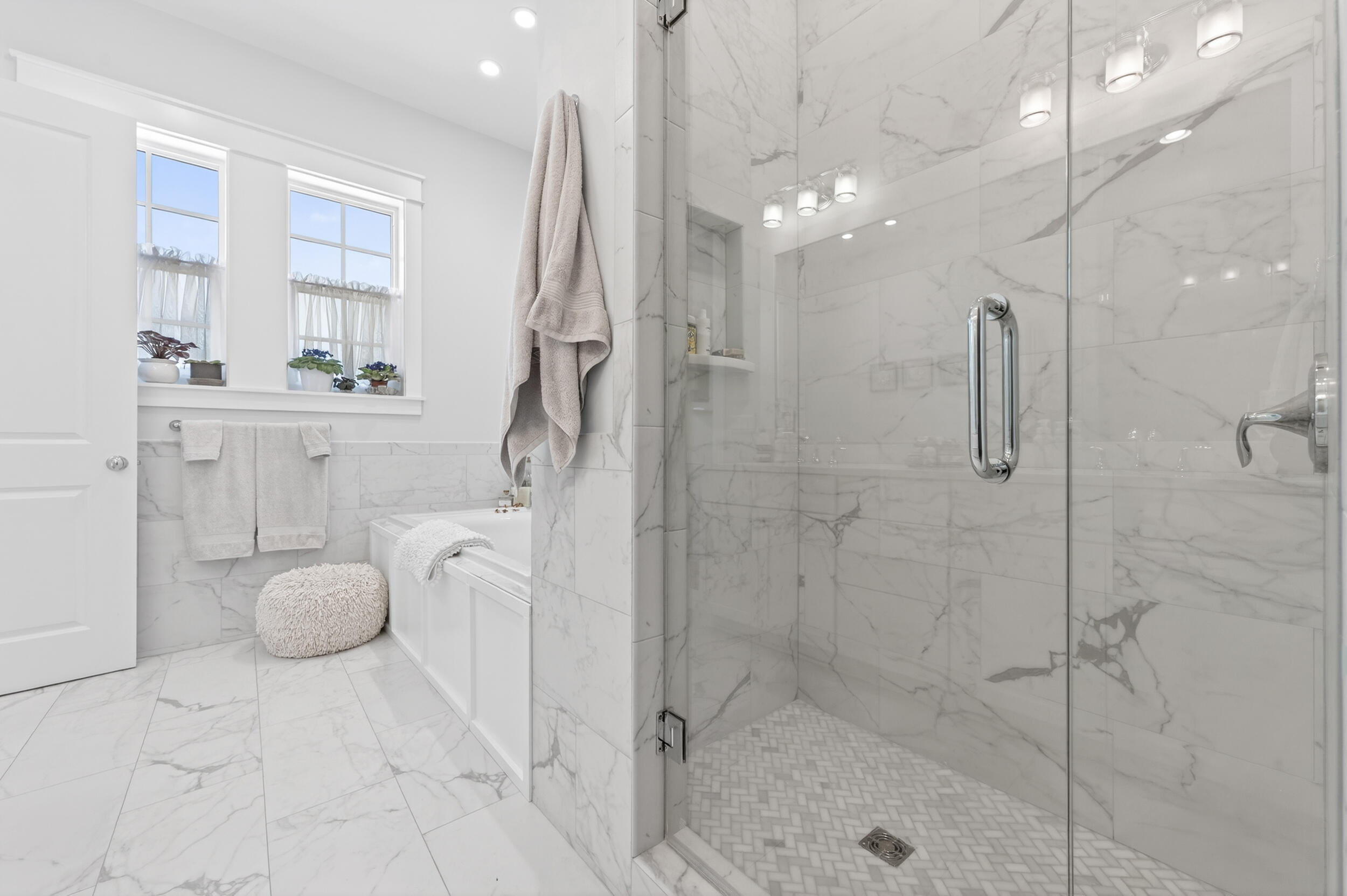 4375 Bahia Lane