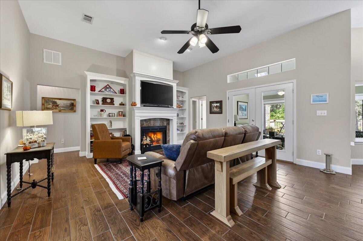 205 Yacht Club Drive