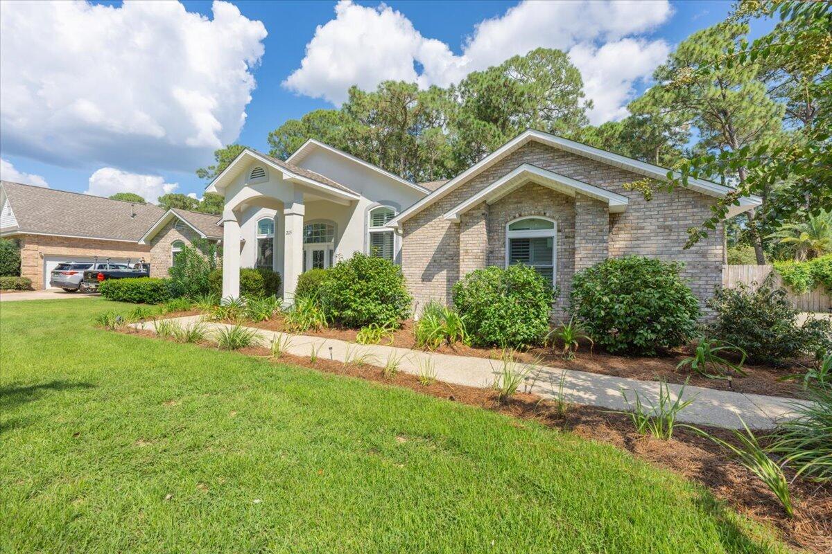 205 Yacht Club Drive