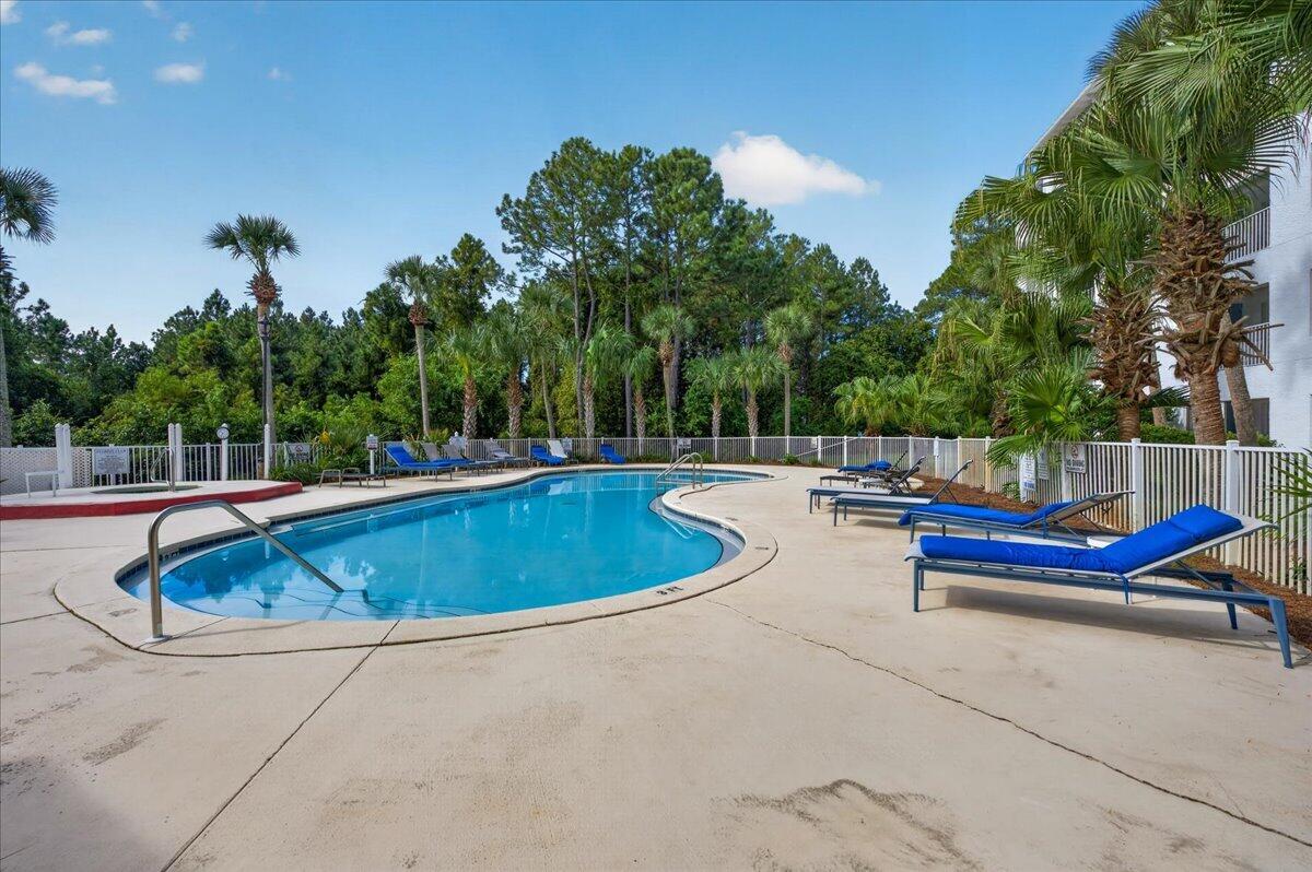 4276 Calinda Lane APT 114
