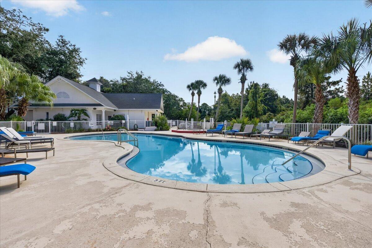 4276 Calinda Lane APT 114