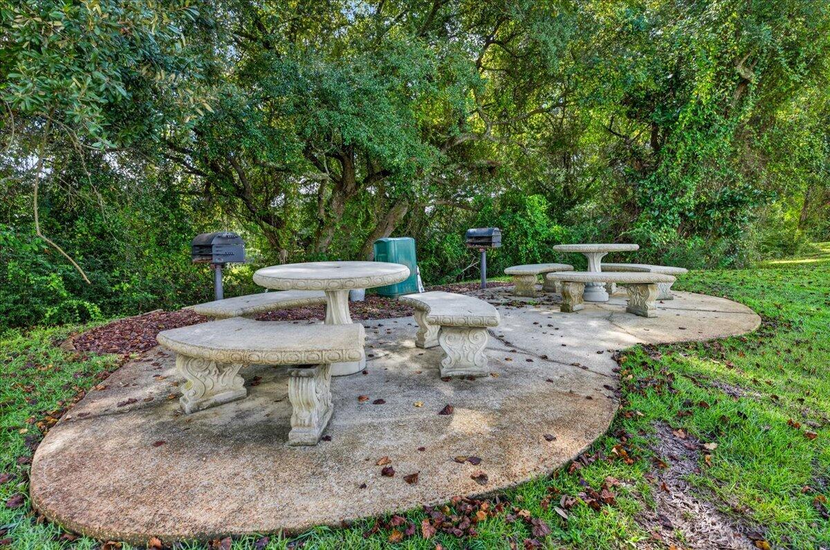 4276 Calinda Lane APT 114