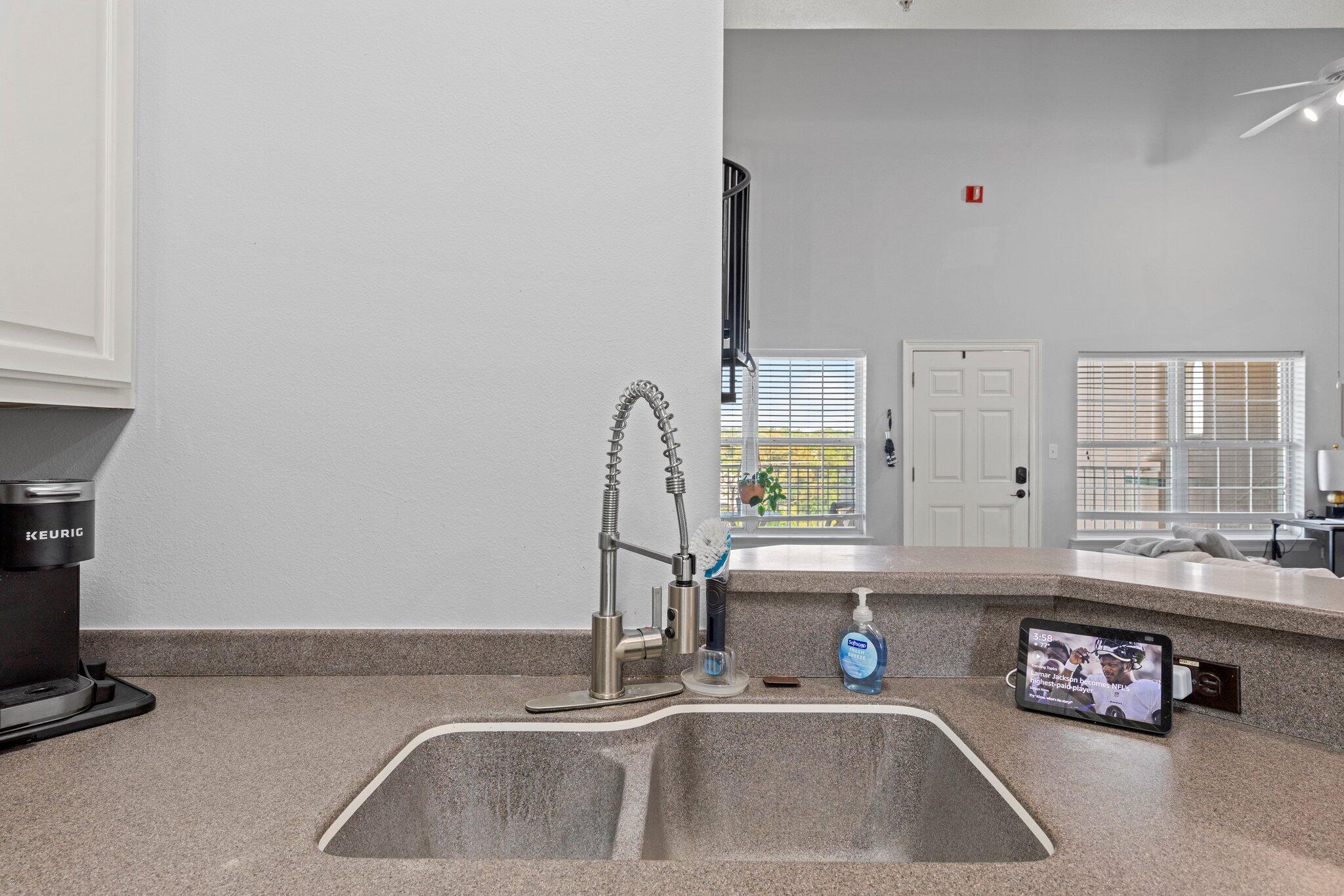 4507 Furling Lane, 311