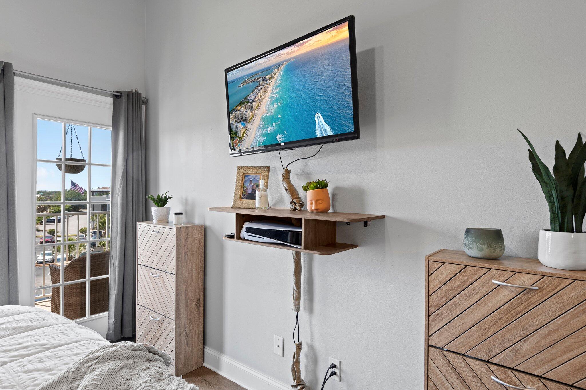 4507 Furling Lane, 311