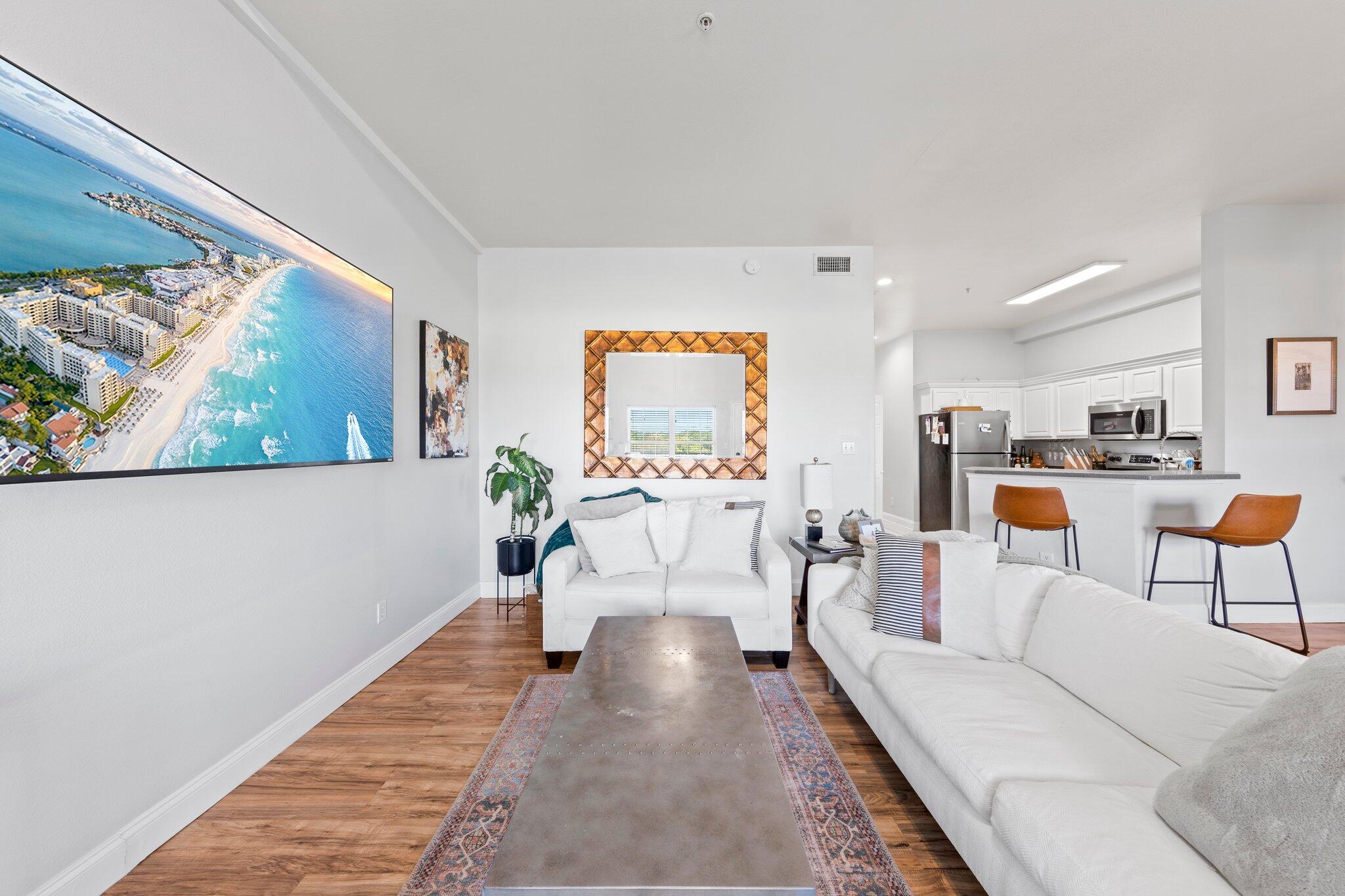 4507 Furling Lane, 311